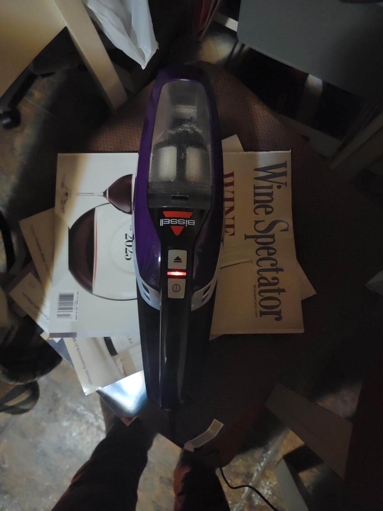 Bissell Pet Hair Eraser Cordless Hand Vacuum, Lithium Ion, Easy-Empty Dirt Bin, 2390A customer photo 1