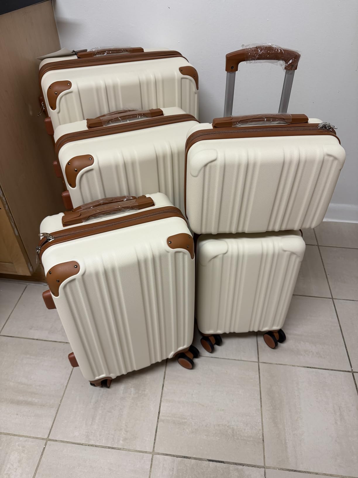 Luggage Sets, 5 Piece Durable Suitcase, Lightweight Carry on Luggage with PC+ABS Hardshell, Dual Spinner Wheels, TSA Lock and YKK Zipper (white grid new, 5 piece set) customer photo 1