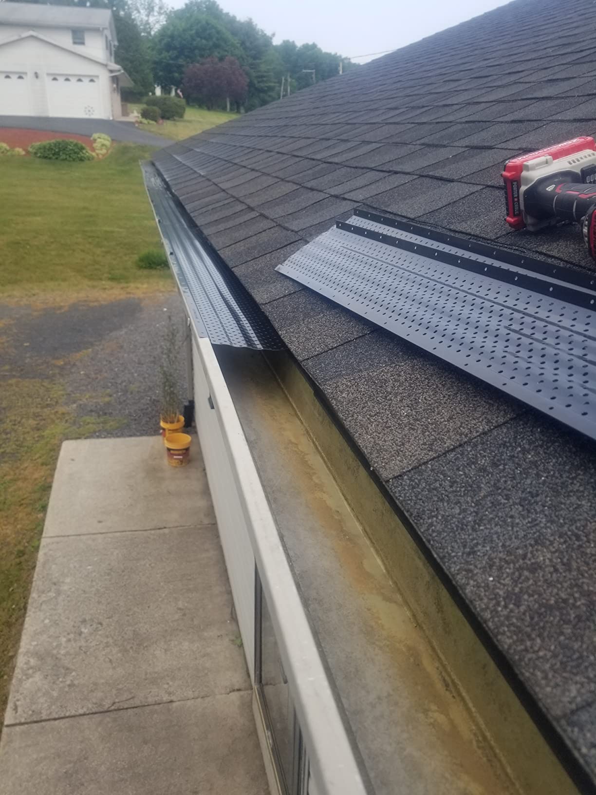 LeafTEK Heavy-Duty Aluminum Gutter Guard System 100 FT - Contractor-Trusted Leaf & Debris Protection - DIY Install Kit with Screws & Driver - Made in USA - Fits 5
