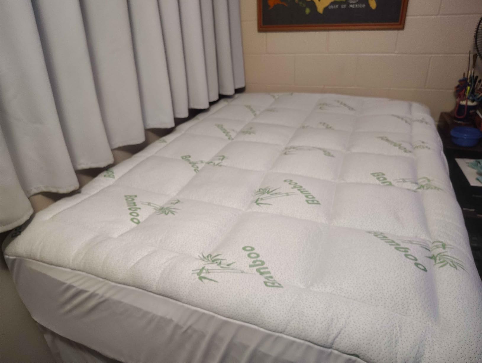 Niagara Ultra Soft Full Size Mattress Topper - Viscose Made from Bamboo Pillow Top Mattress Pad for Back Pain Relief - Naturally Cooling for Hot Sleepers, fits 6-18