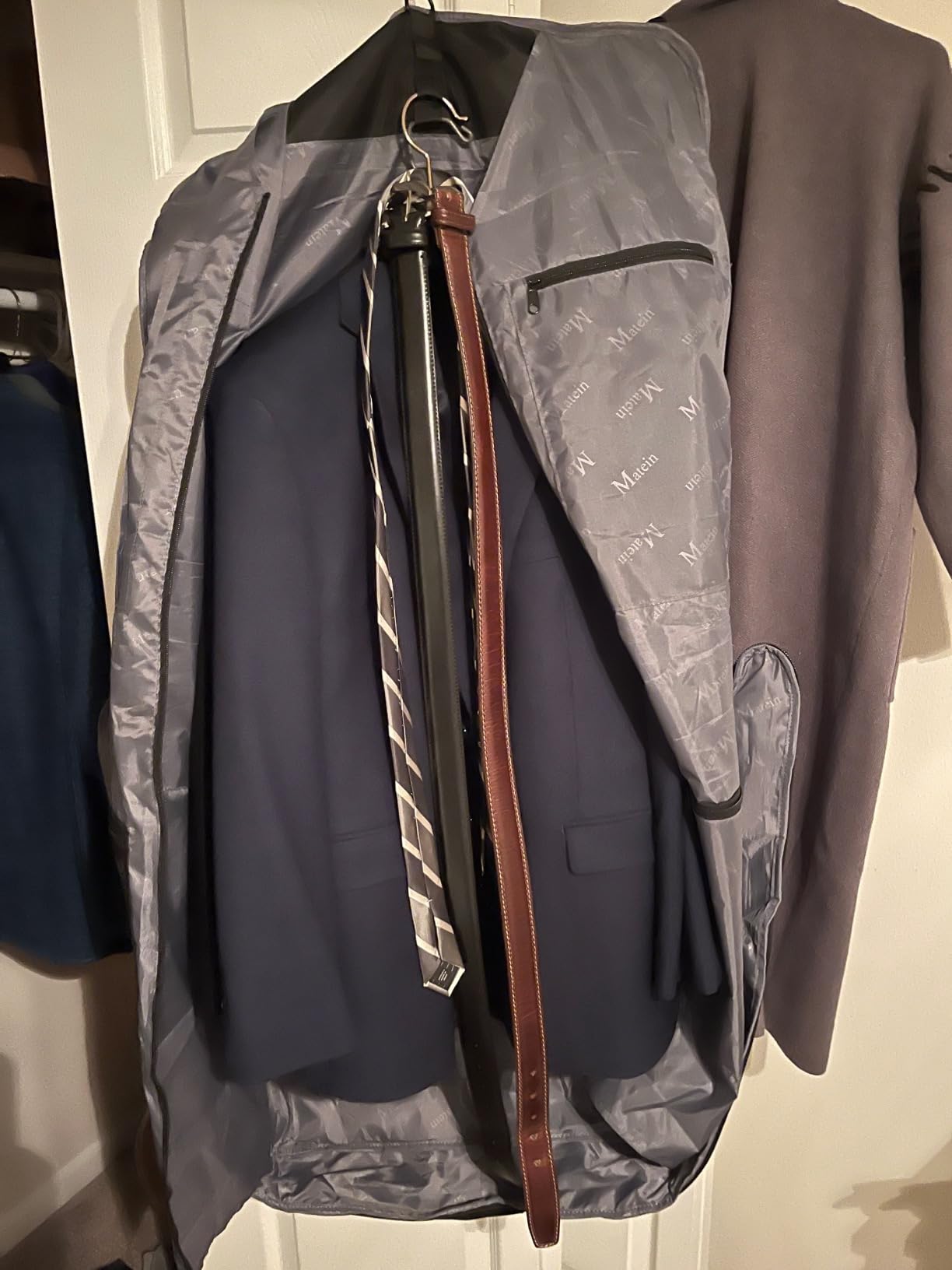 MATEIN Garment Bag for Travel, Large Carry on Garment Bags with Strap for Business, Waterproof Hanging Suit Luggage Bag for Men Women customer photo 2