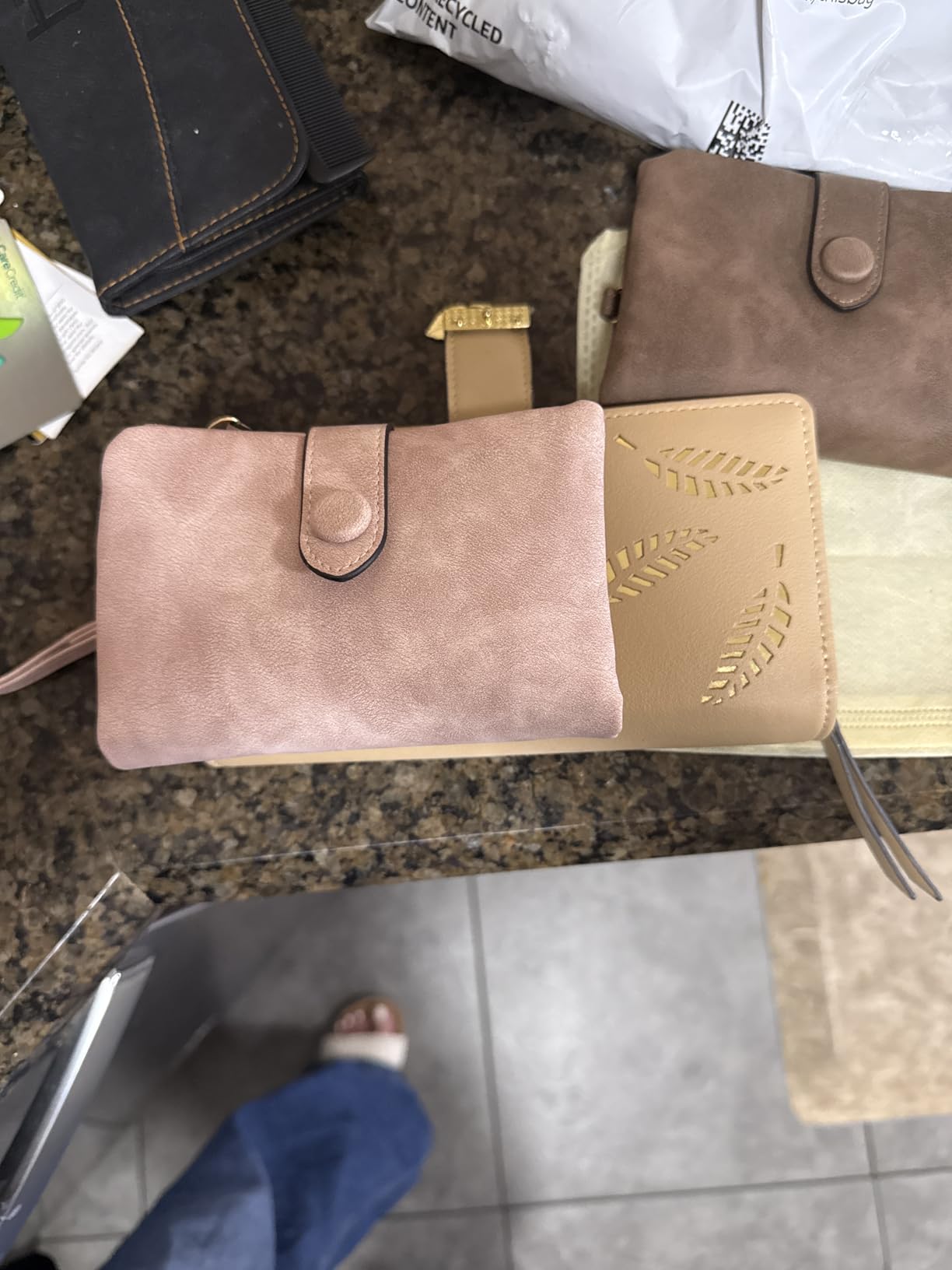 Wallets for Women Bifold Small Rfid Soft Leather Ladies Wallets Trifold Womens Wallets Billfolds Mini Wristlet Clutch Cute Zipper Coin Purse with Wrist Strap customer photo 2