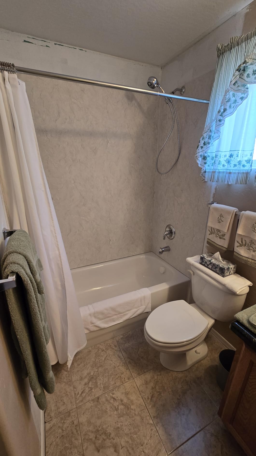 Transolid EWK603672-31 Expressions 3-Panel Shower Wall Kit, 36-in L x 60-in W x 72-in H, White customer photo 1