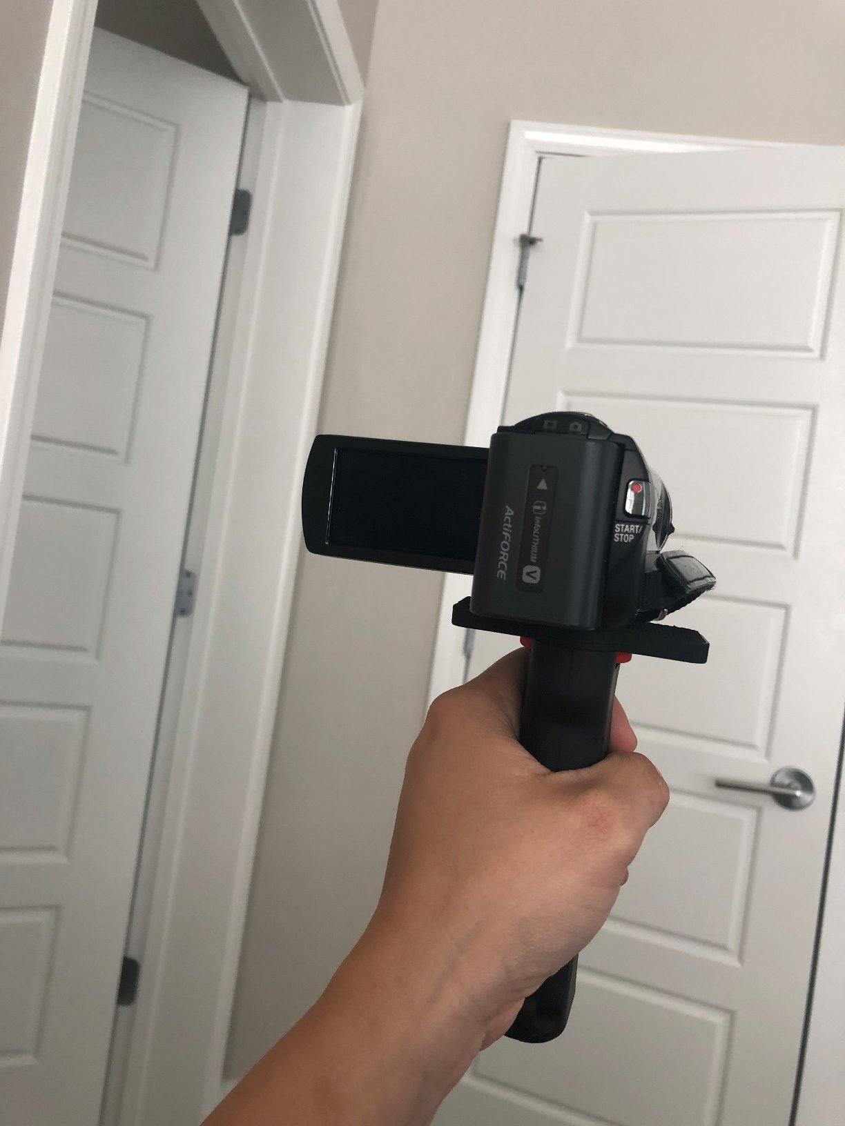 Poyinco Wide Platform Pistol Grip Camera Handle Camera Stabilizers with 1/4