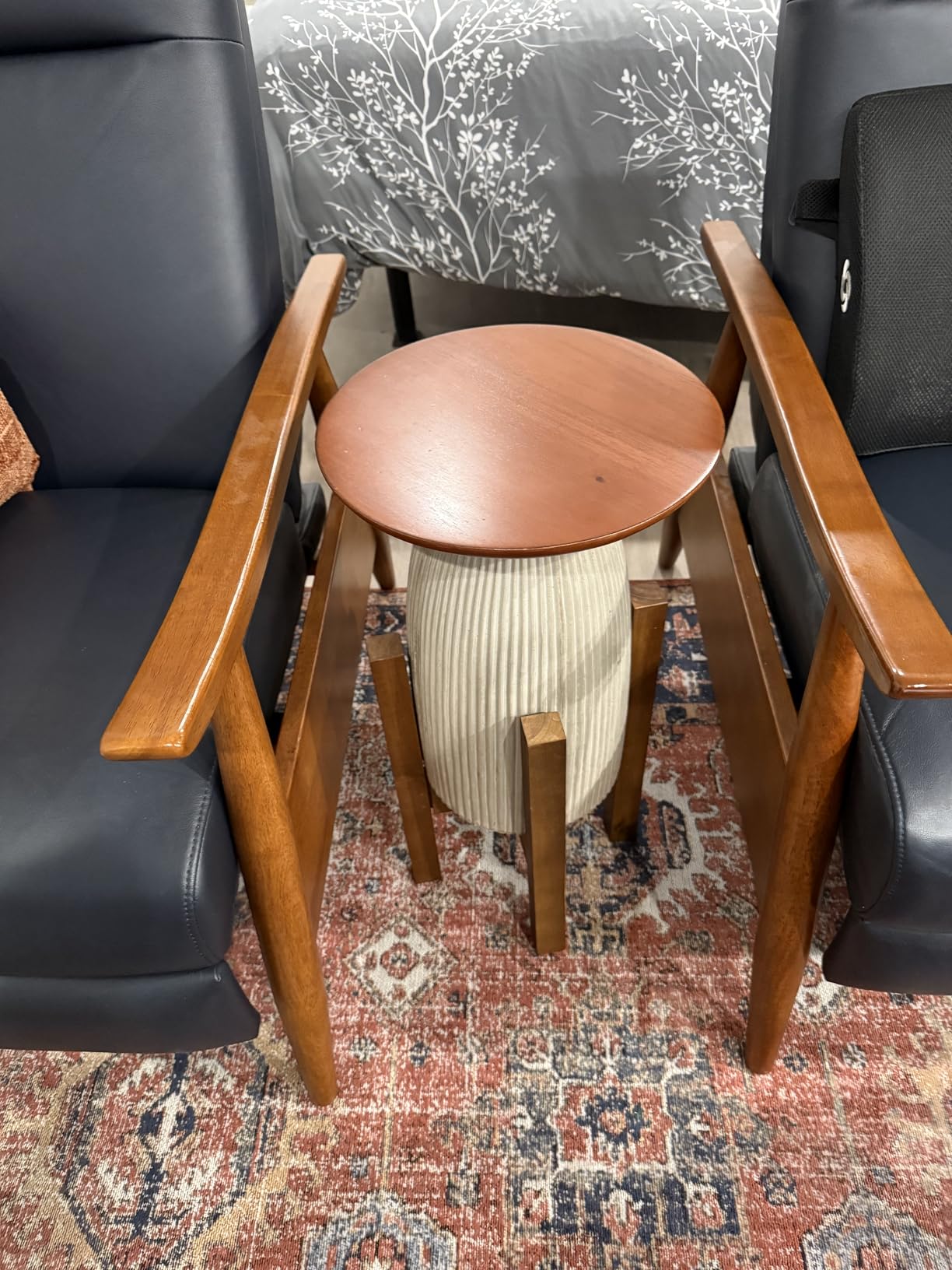 Sophia Mills Mid Century Plant Stand - Solid Wood Item Stand Handmade with Acacia - Fits Medium & Large Pots Sizes 8 to 12 inches (Not Included) (Adjustable Width: 8-12 inches, Dark Brown) customer photo 2