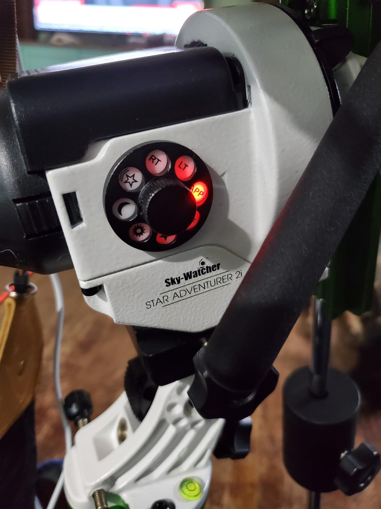 Sky-Watcher Star Adventurer 2i Pro Pack - Motorized DSLR Night Sky Tracker Equatorial Mount for Portable Nightscapes, Time-Lapse and Panoramas - Wi-Fi App Camera Control - Long Exposure customer photo 2