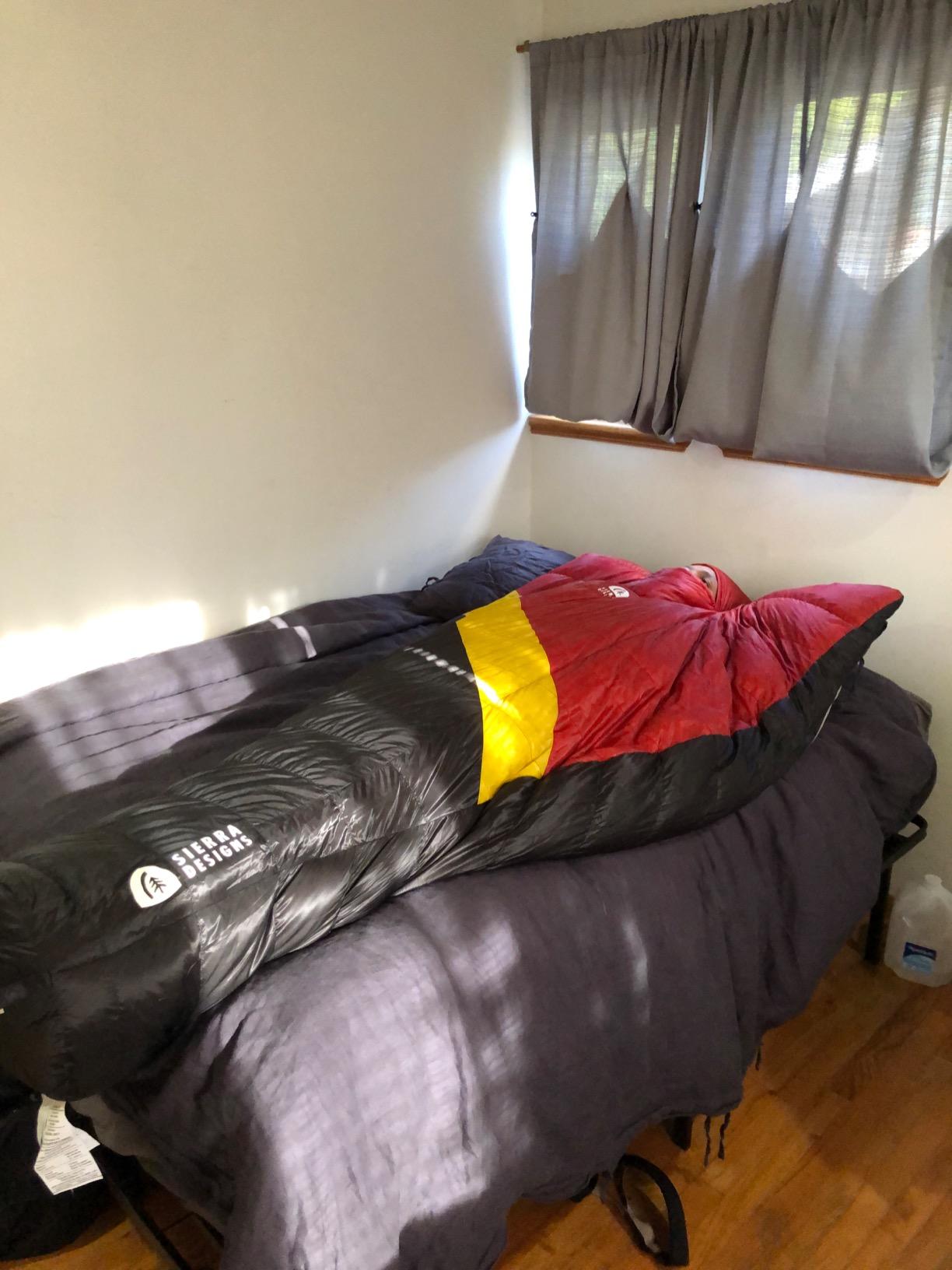 Sierra Designs Nitro Quilt 20 & 35 Degree Ultralight Sleeping Bag - 800 Fill DriDown Camping & Backpacking Sleeping Bag customer photo 2