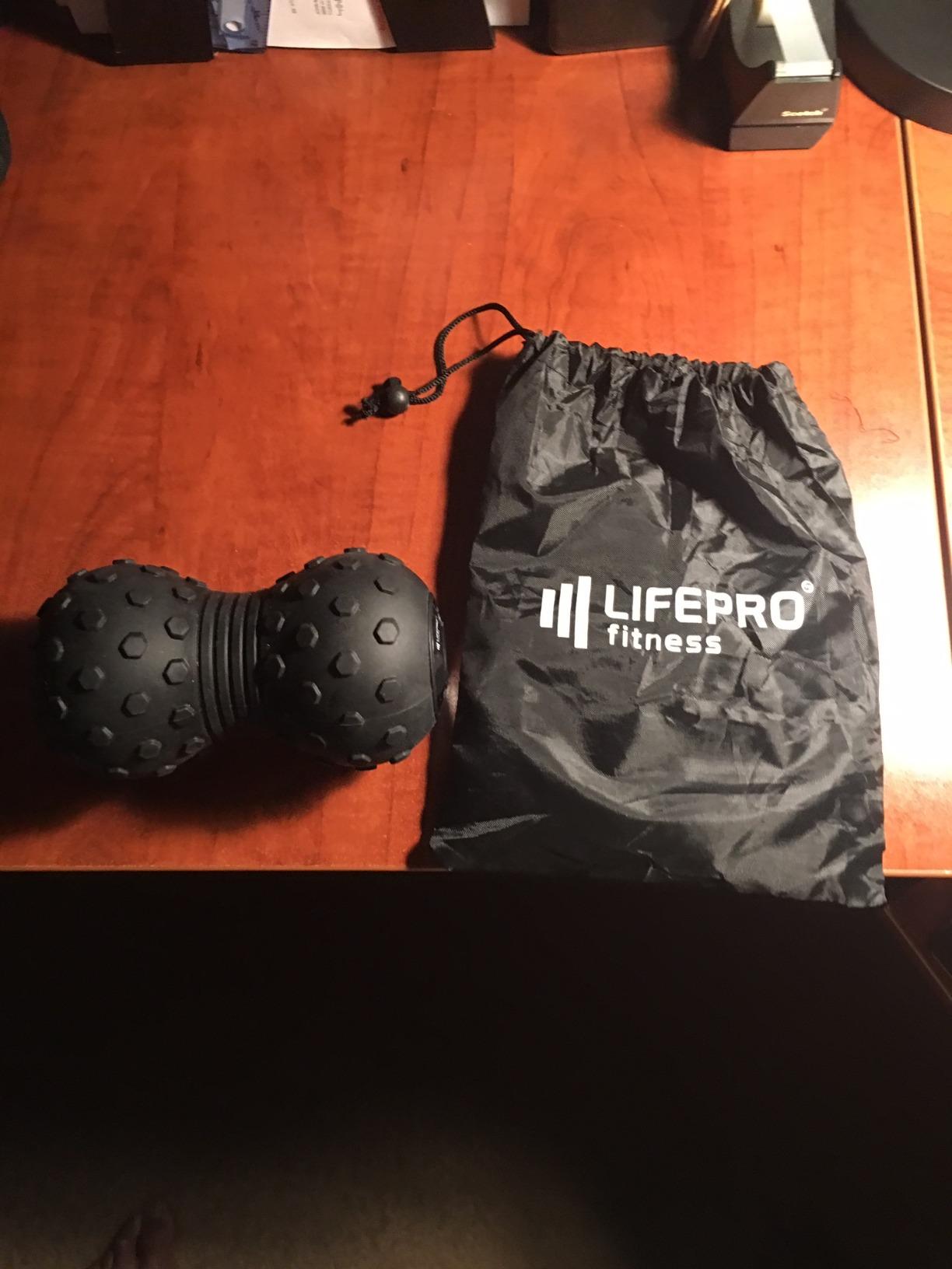 LifePro 4-Speed Vibrating Massage Ball - Peanut Massager Combines a Lacrosse Ball with Vibrating Foam Roller | Vibration Roller for Recovery, Mobility & Deep Tissue Trigger Point Therapy (Black) customer photo 1