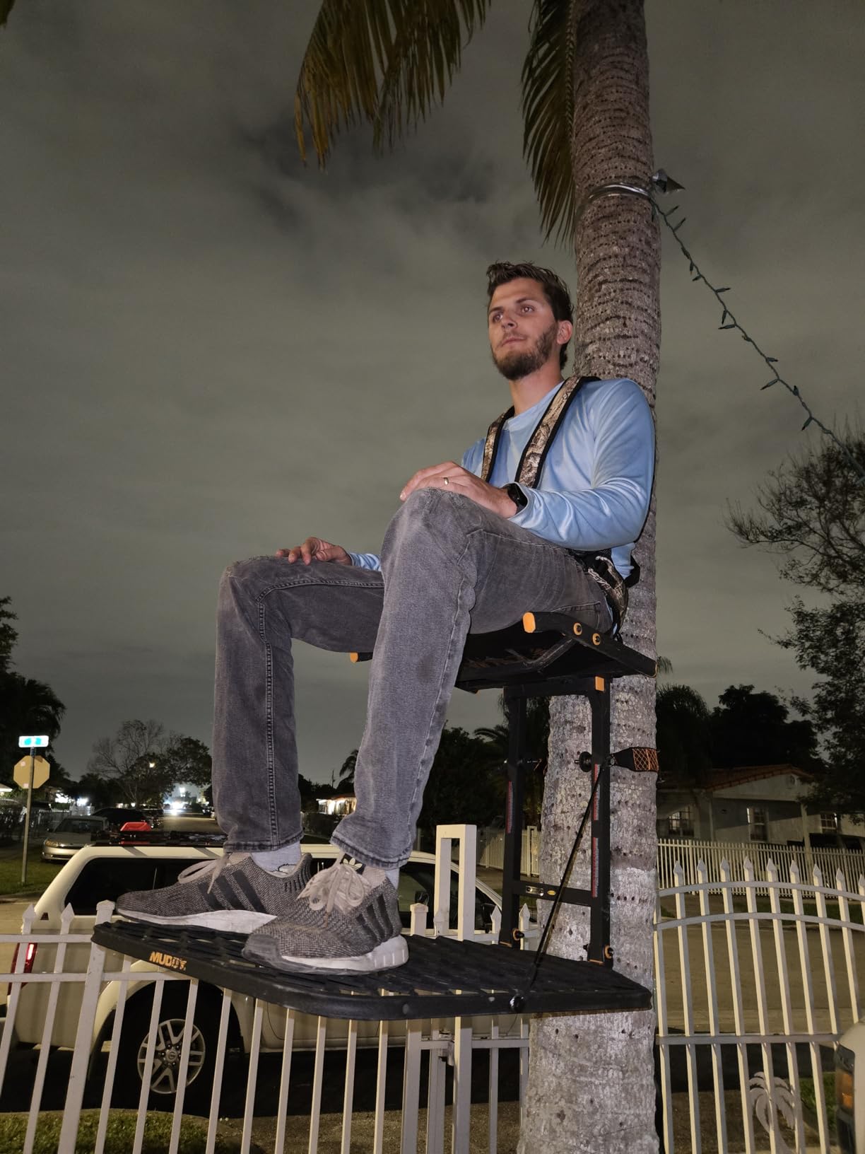 MUDDY The Boss 1 Person Hang On Tree Stand with Silent Straps and FlexTek Seat, Wide Stance Platform, Black customer photo 1