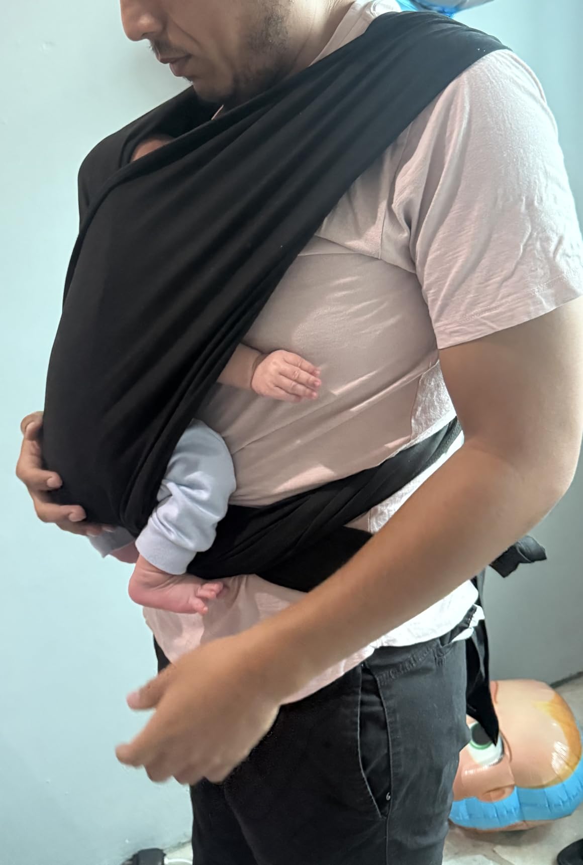 Acrabros Baby Wrap Carrier,Hands Free Baby Carrier Sling,Lightweight,Breathable,Softness,Perfect for Newborn Infants and Babies Shower Gift,Black customer photo 1