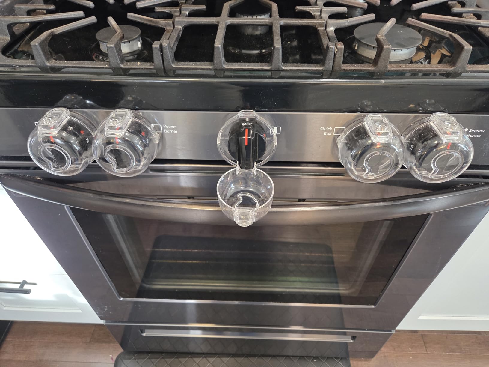 Mom's Choice Gold Awards Winner - Stove Knob Covers for Child Safety (5 + 1 Pack) Double-Key Design and Upgraded Universal Size Gas Knob Covers Clear View Childproof Oven Knob Covers for Kids and Pets customer photo 2