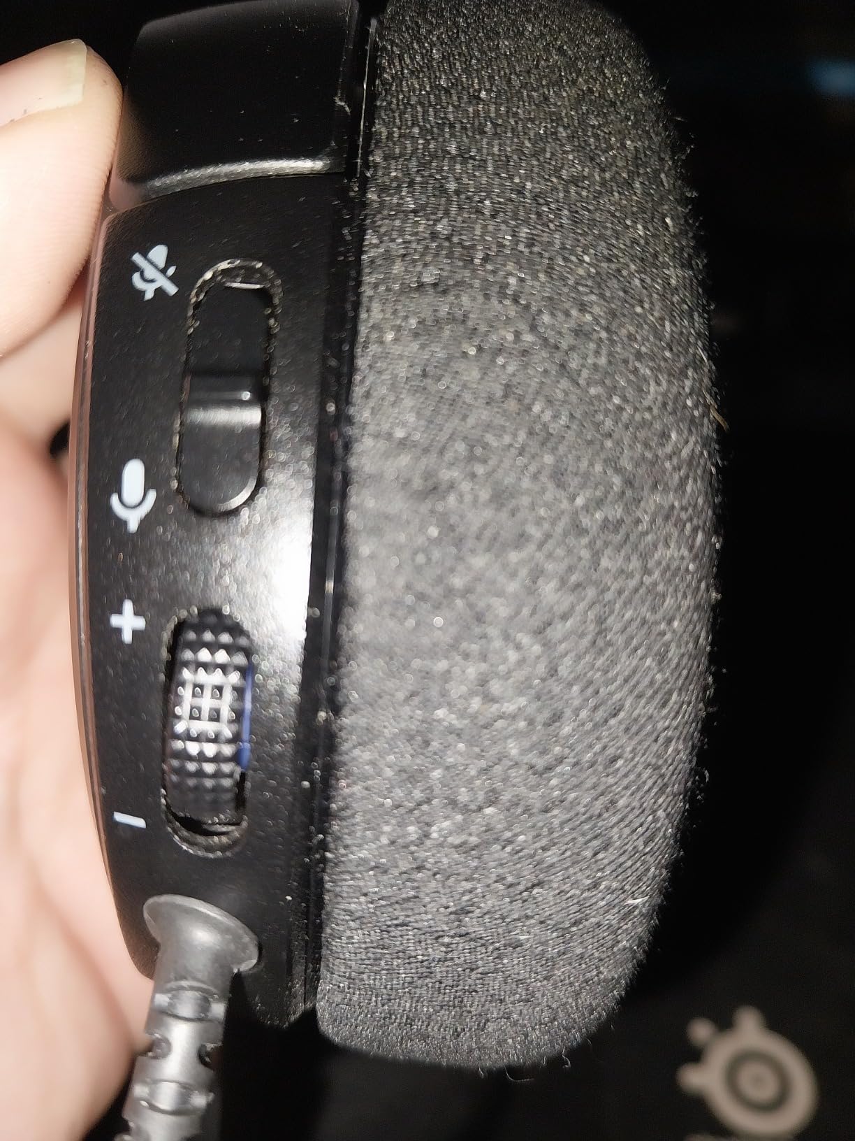 SteelSeries Arctis 1 Wired Gaming Headset - Detachable ClearCast Microphone - Steel-Reinforced Headband customer photo 2