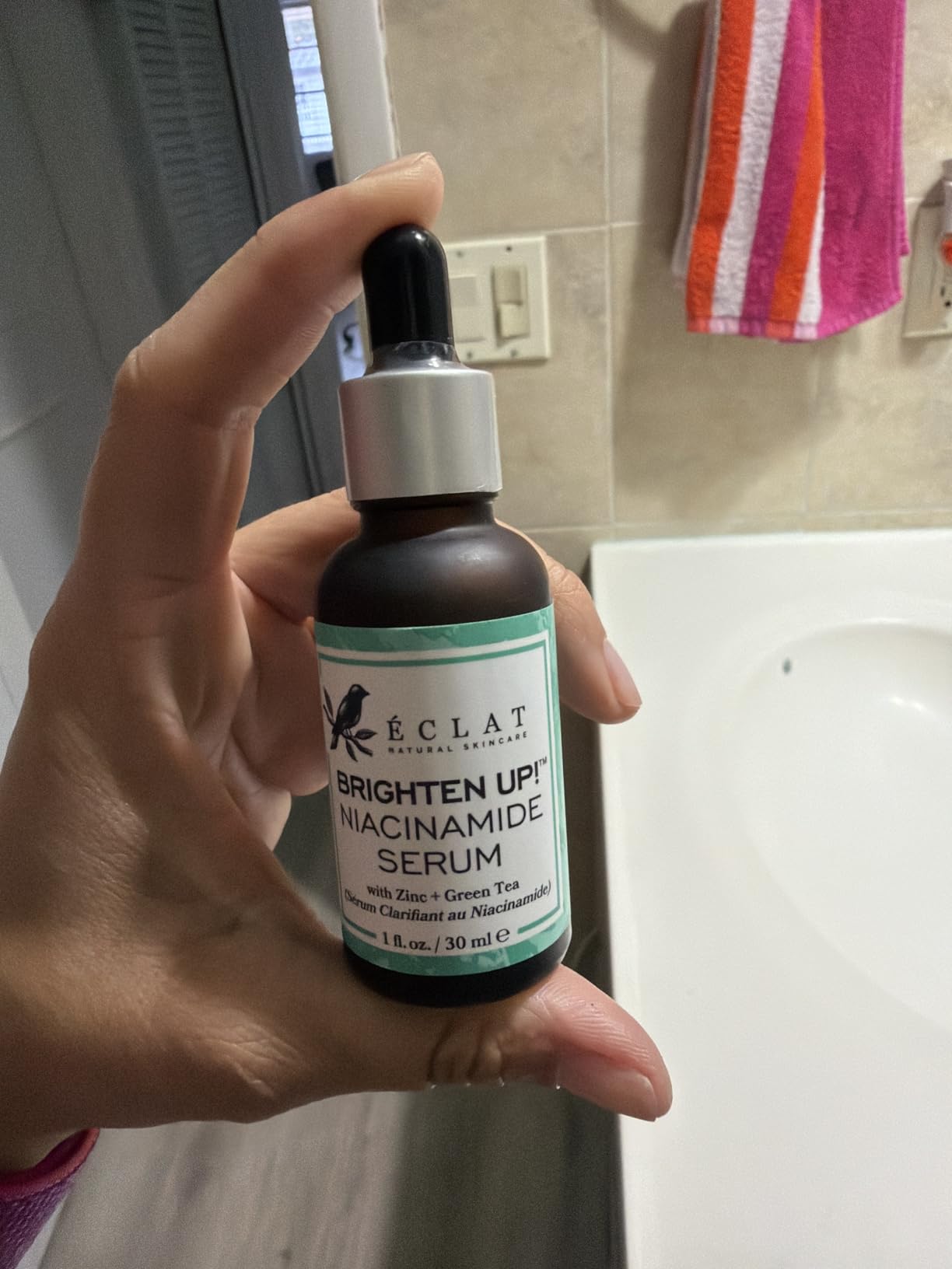 Eclat Skincare Renewing Retinol Serum for Face - Anti Aging Serum with Hyaluronic Acid & Aloe Vera - Hydrates and Improves the Signs of Aging (Fine Lines, Wrinkles & Dark Spots) 1 Fl Oz customer photo 1