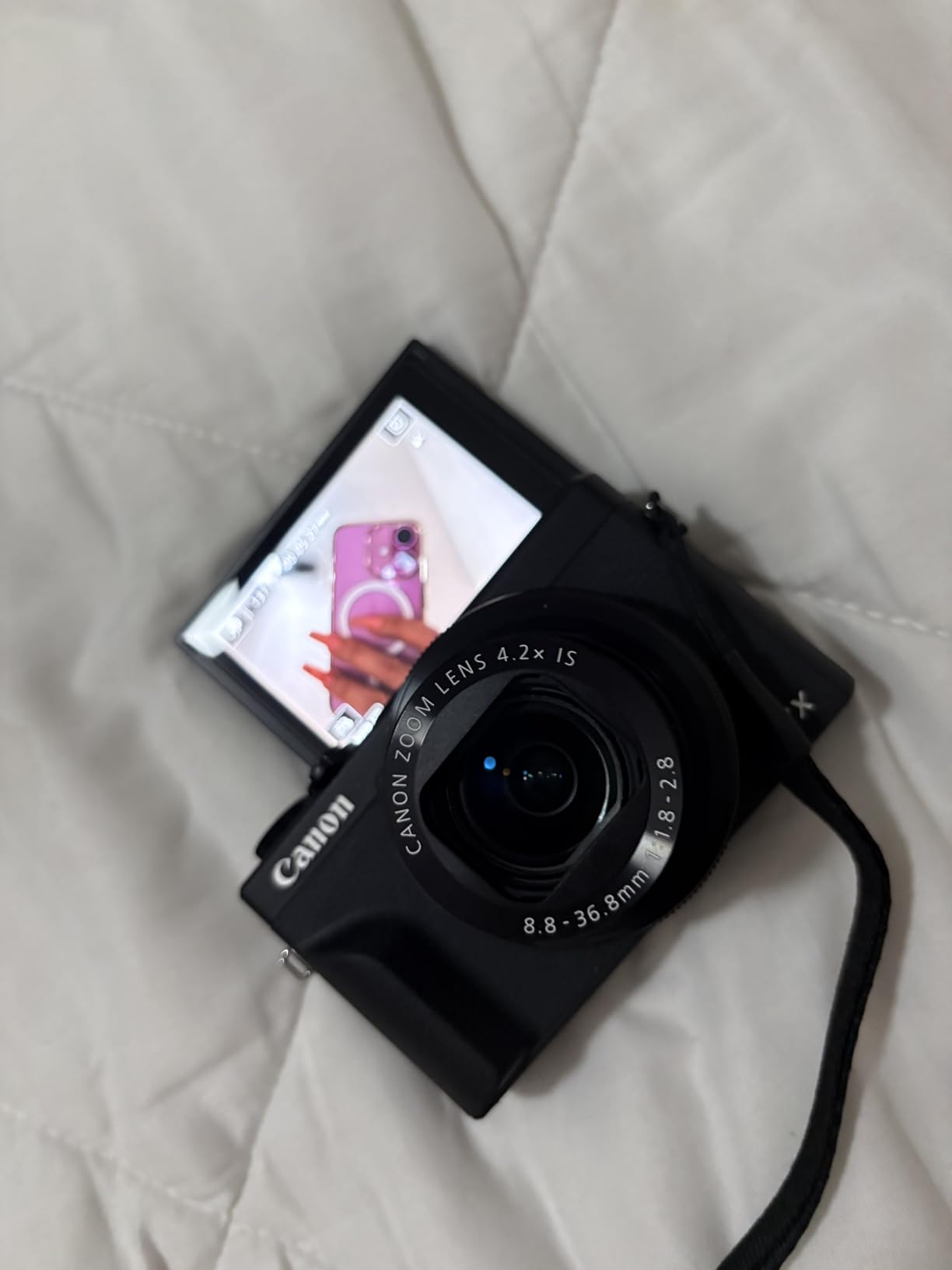 Canon PowerShot G7X Mark III Digital Camera with 4.2x Optical Zoom Lens (Silver) customer photo 2