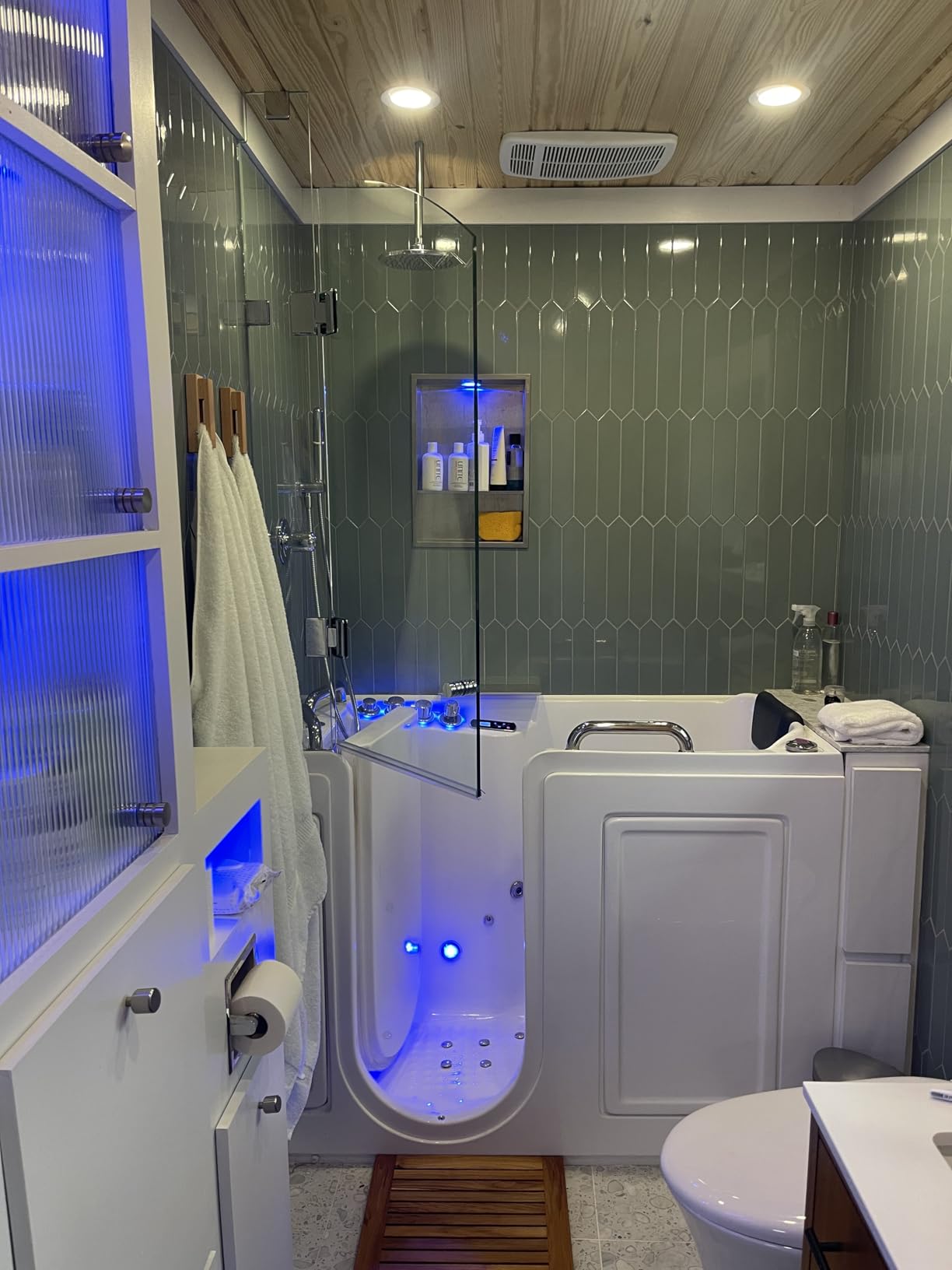 ANZZI Walk-In Tub 27 x 53 In Whirlpool and Air Bath Left Drain 12 Hydro Jets 18 Air Jets Inline Heater Quick Fill Handheld Shower ADA Seat Acrylic Spa White 110V | 2753WILWD customer photo 1