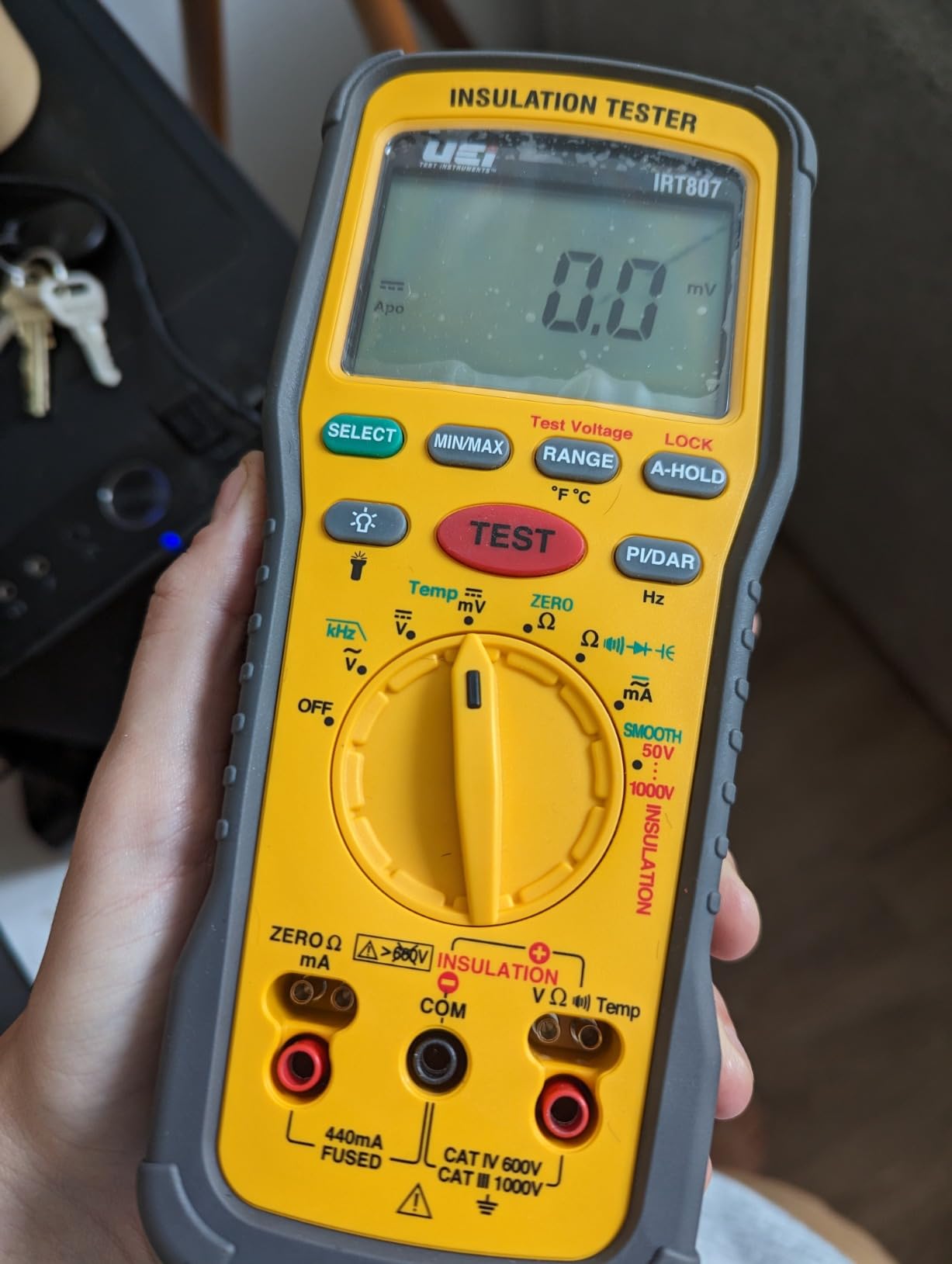 UEi IRT807 Insulation Resistance Tester 1000V AC/DC, Advanced Megohmmeter Measures Insulation Resistance Up to 2G Ohm, Voltage Testing Up to 1000V customer photo 2