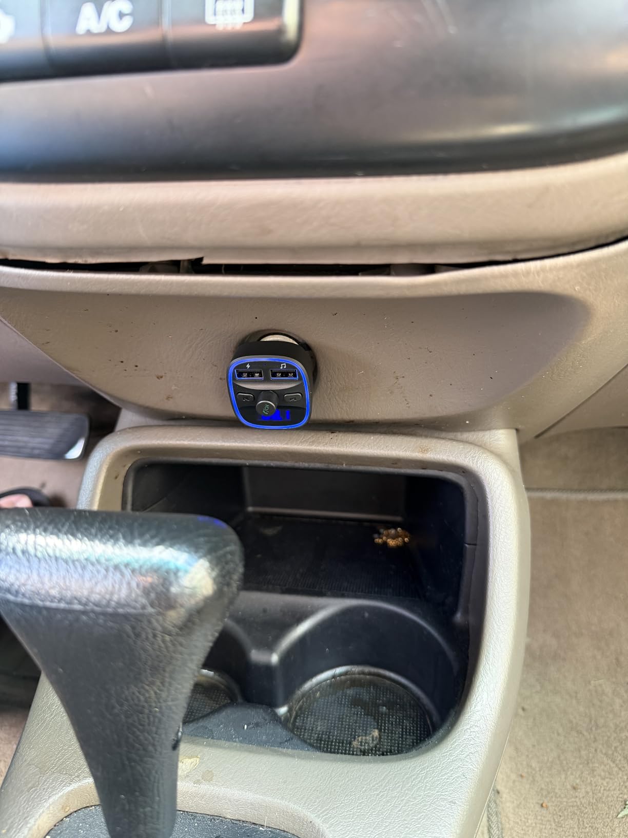 LENCENT FM Transmitter, Bluetooth FM Transmitter Wireless Radio Adapter Car Kit with Dual USB Charging, Audio Receiver Car Charger MP3 Player, Support Hands-Free Calling, TF Card & USB Disk customer photo 2