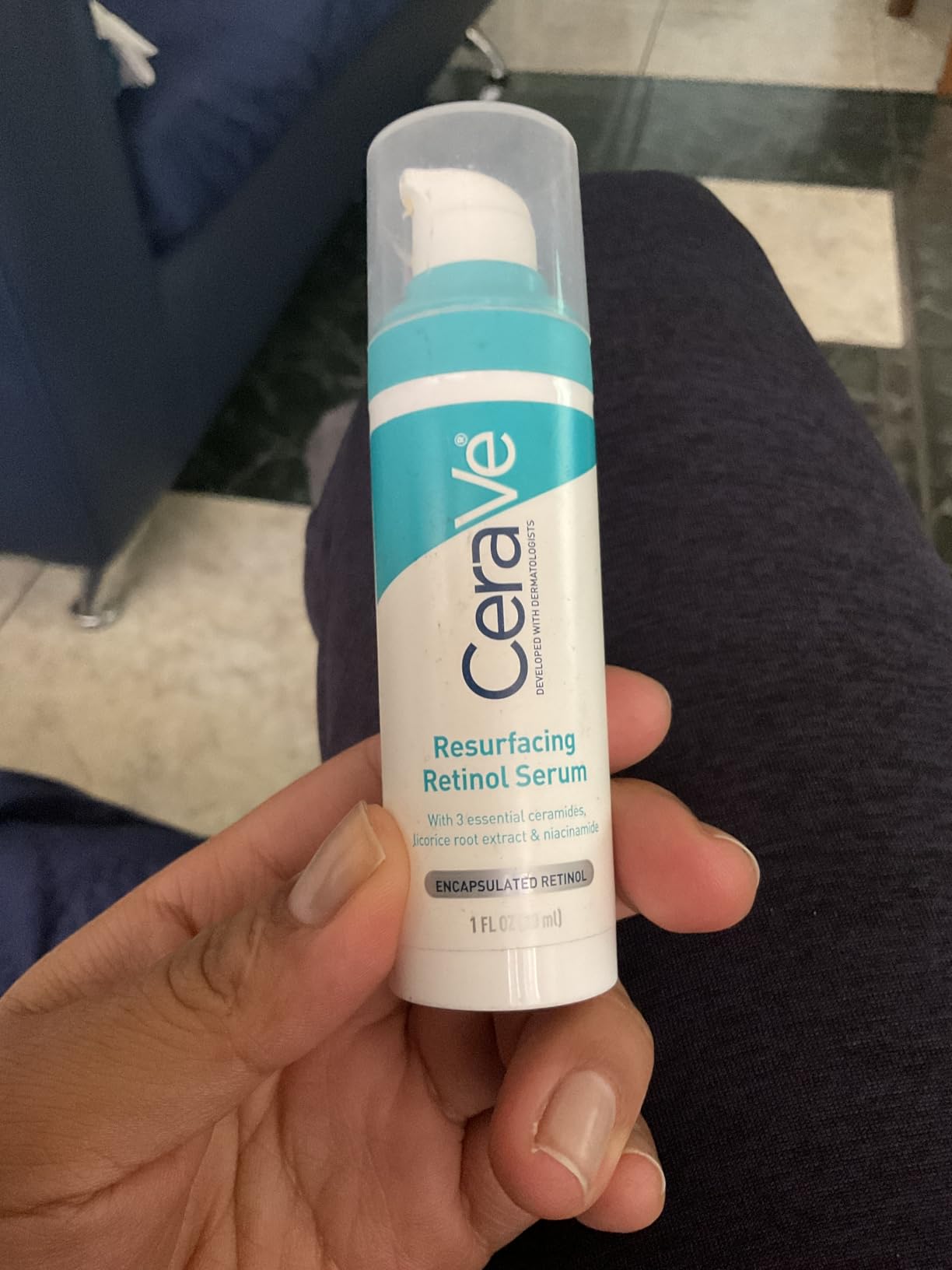 CeraVe Resurfacing Retinol Serum For Post Acne Marks, Formulated With Licorice Root Extract & Niacinamide, Brightening Serum & Pore Minimizer For Face, Post Acne Skin Barrier Repair, Non-Comedogenic customer photo 2