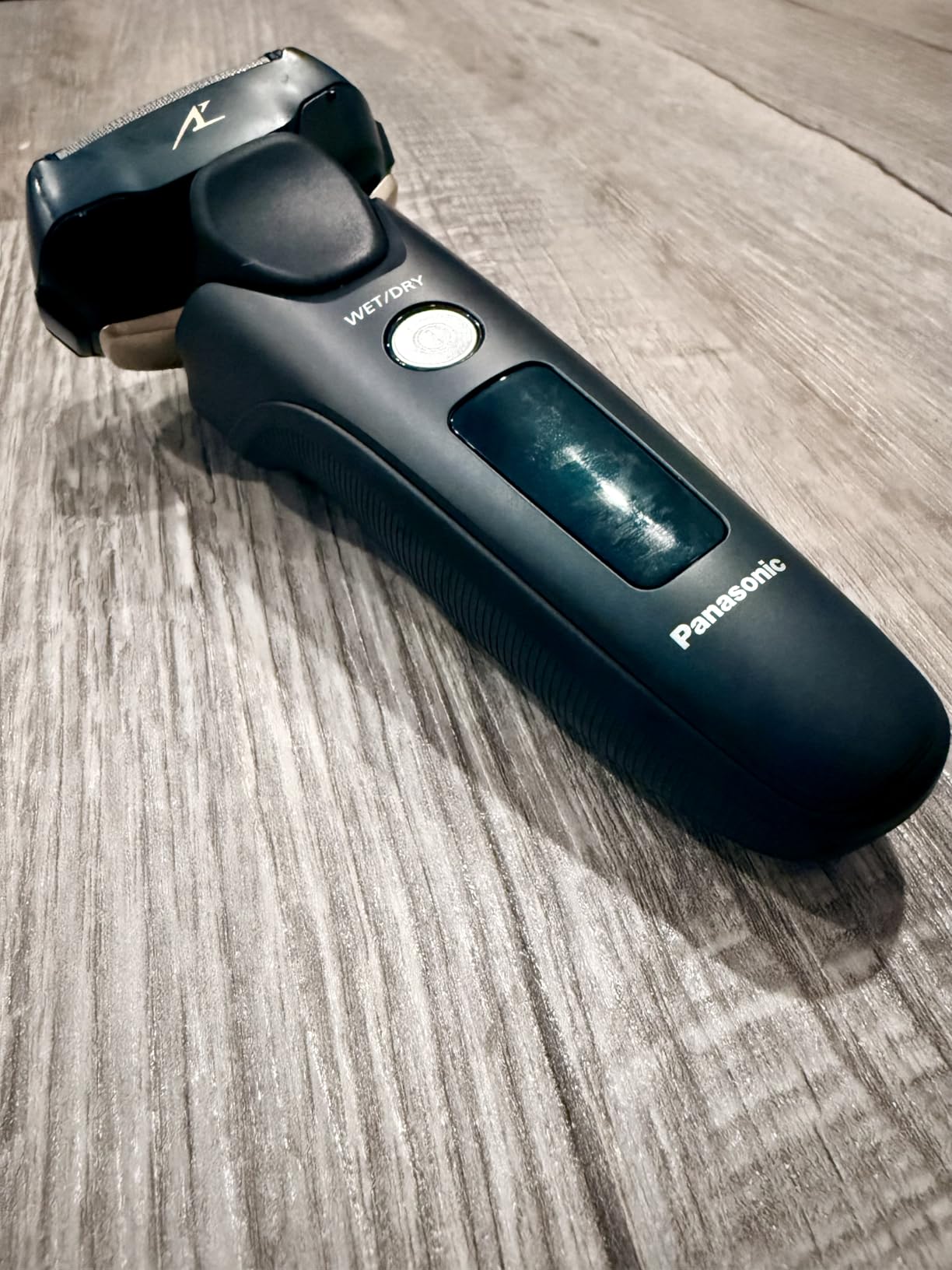Electric Razor for Men, Electric Shaver for Men, ARC5 with Premium Automatic Cleaning and Charging Station, Wet Dry Shaver, Cordless Razor, with Pop-Up Trimmer ES-LV97-K, Black customer photo 1