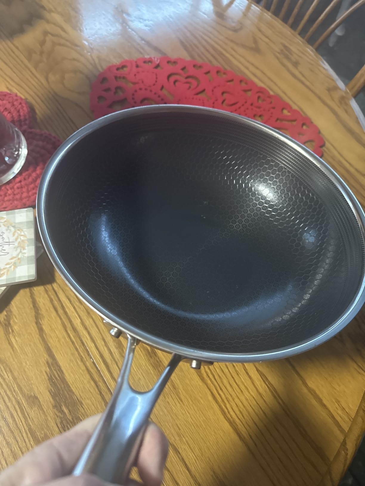 HexClad Hybrid Nonstick 12-Inch Wok, Stay-Cool Handle, Dishwasher-Friendly, Oven-Safe Up to 900°F, Induction Ready, Compatible with All Cooktops customer photo 2