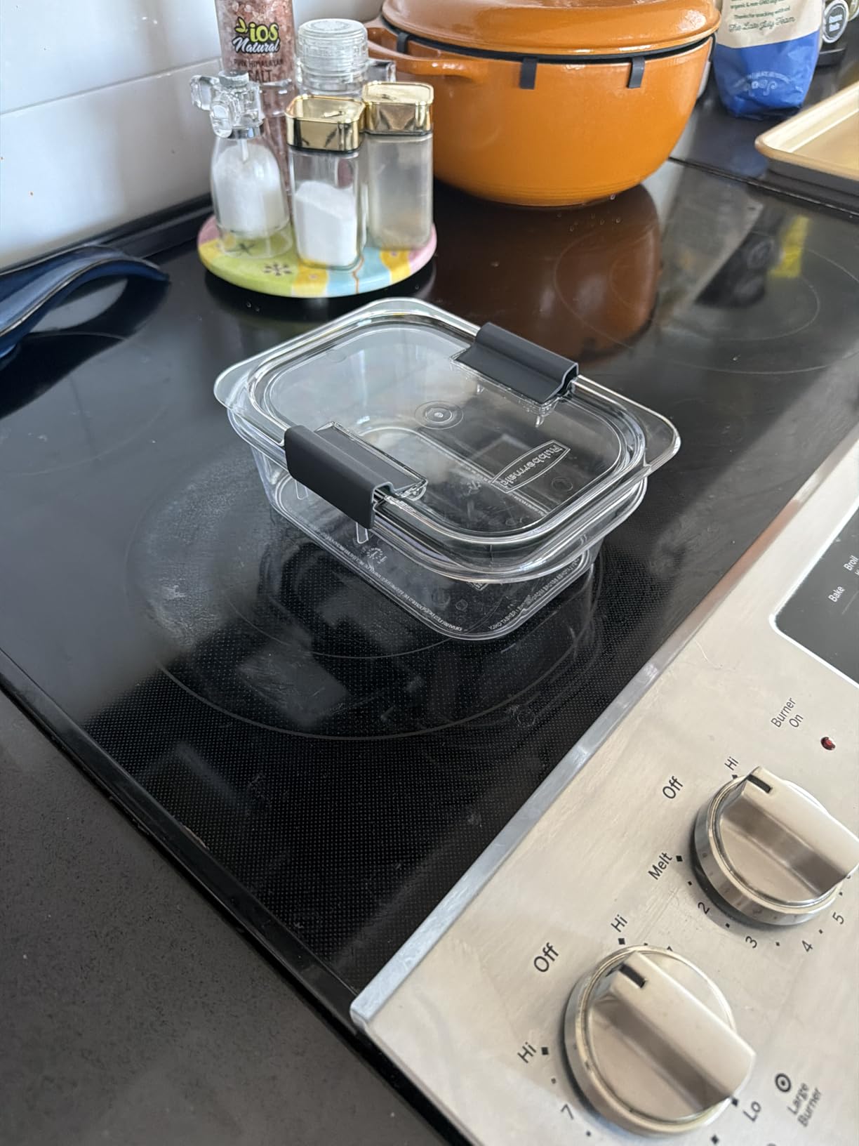 Rubbermaid Brilliance Food Storage Containers, 14 Piece Plastic Containers with Lids, BPA-Free, Leak Proof, Clear customer photo 2