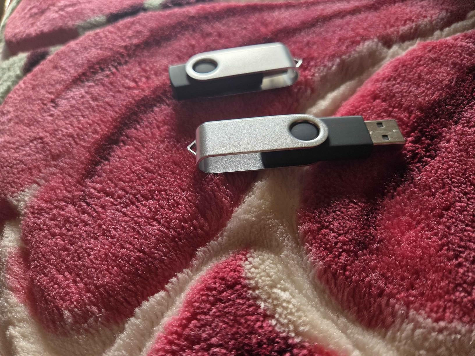 2 Pack 64GB USB Flash Drive USB 2.0 Thumb Drives Jump Drive Fold Storage Memory Stick Swivel Design - Black customer photo 2