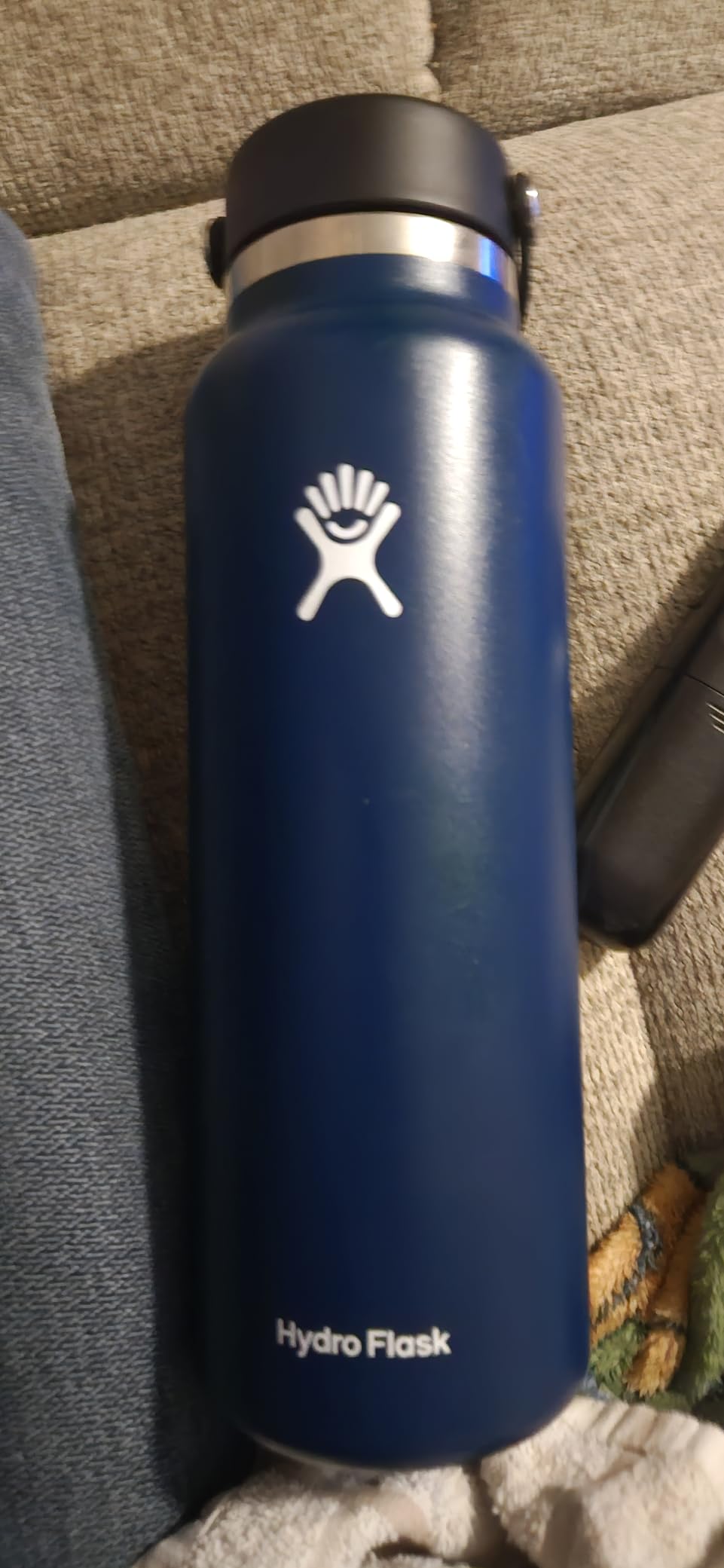 Hydro Flask Water Bottle - Insulated Stainless Steel - Wide Mouth Flex Lid, Non Spill, Leakproof and Refillable in 32 Oz Black customer photo 1