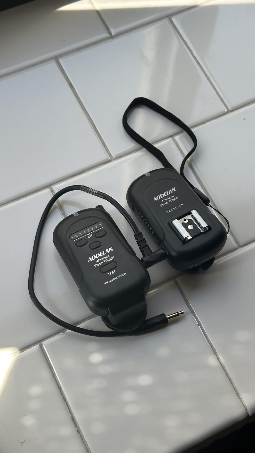 AODELAN Wireless Flash Trigger Transmitter and Receiver Set, Wireless Remote Speedlite Trigger with 3.5mm PC Receiver for Flash Units with Universal Hot Shoe customer photo 1
