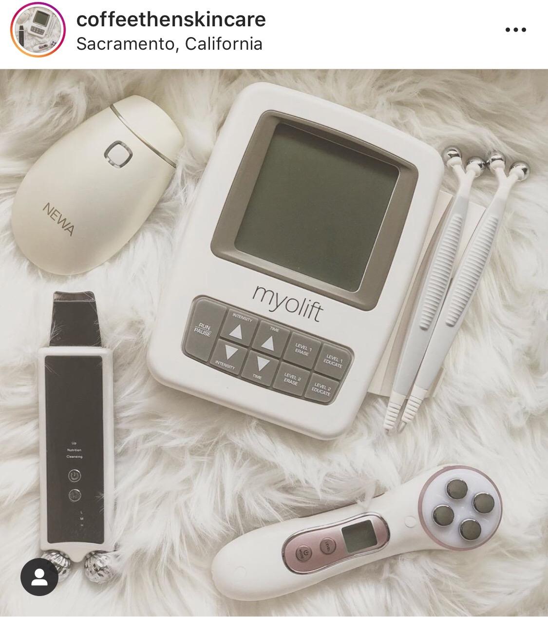 MiSMON High Frequency Facial Machine Light Therapy Micro-Current Device customer photo 1