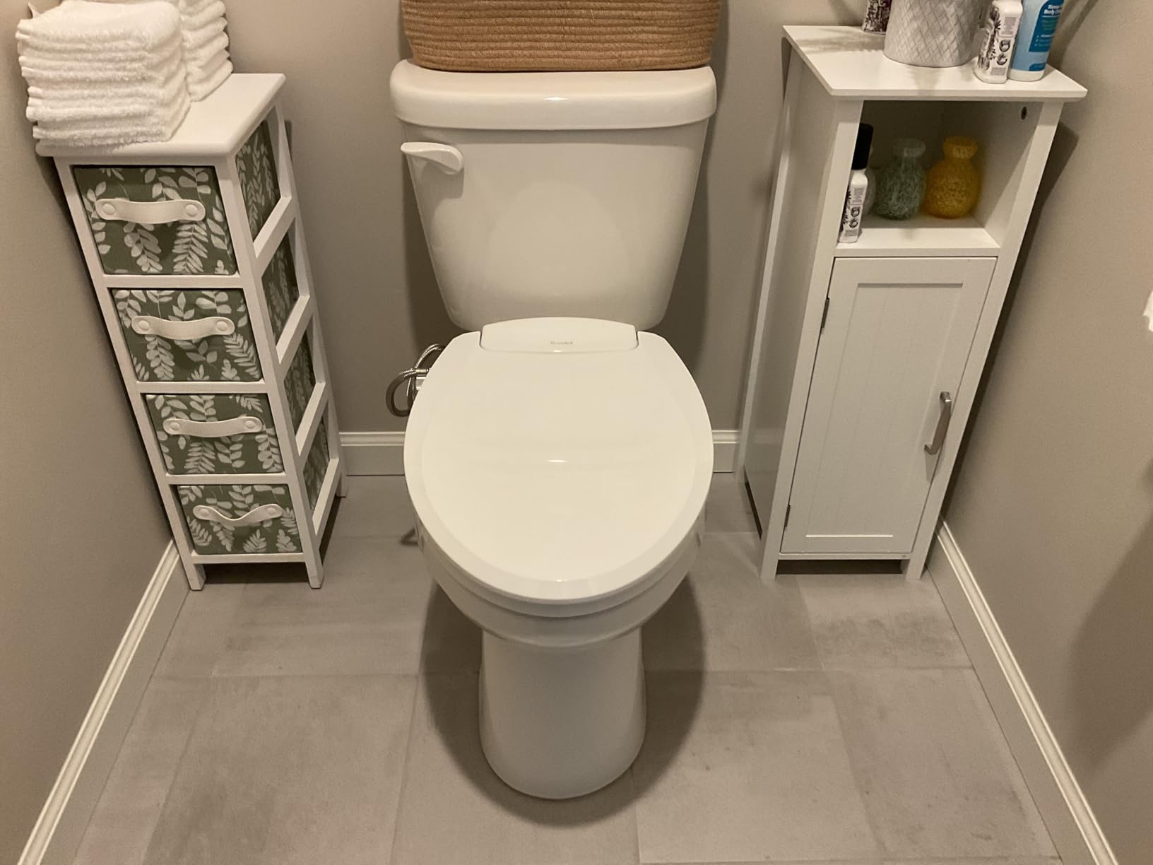 Brondell Bidet Toilet Seat, Non-Electric Swash Ecoseat, Fits Elongated Toilets, White - Dual Temperature, Dual Nozzle System - Bidet with Easy Installation customer photo 1