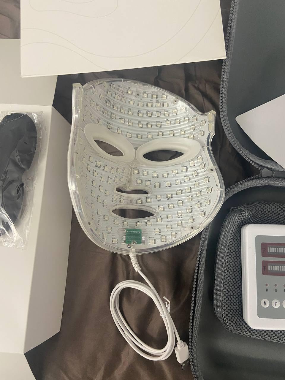 Aphrona Moonlight LED Facial Mask Skin Care Mask, LED Light Therapy Red Blue light for Acne Removal Wrinkle Reduction, FDA Cleared customer photo 2