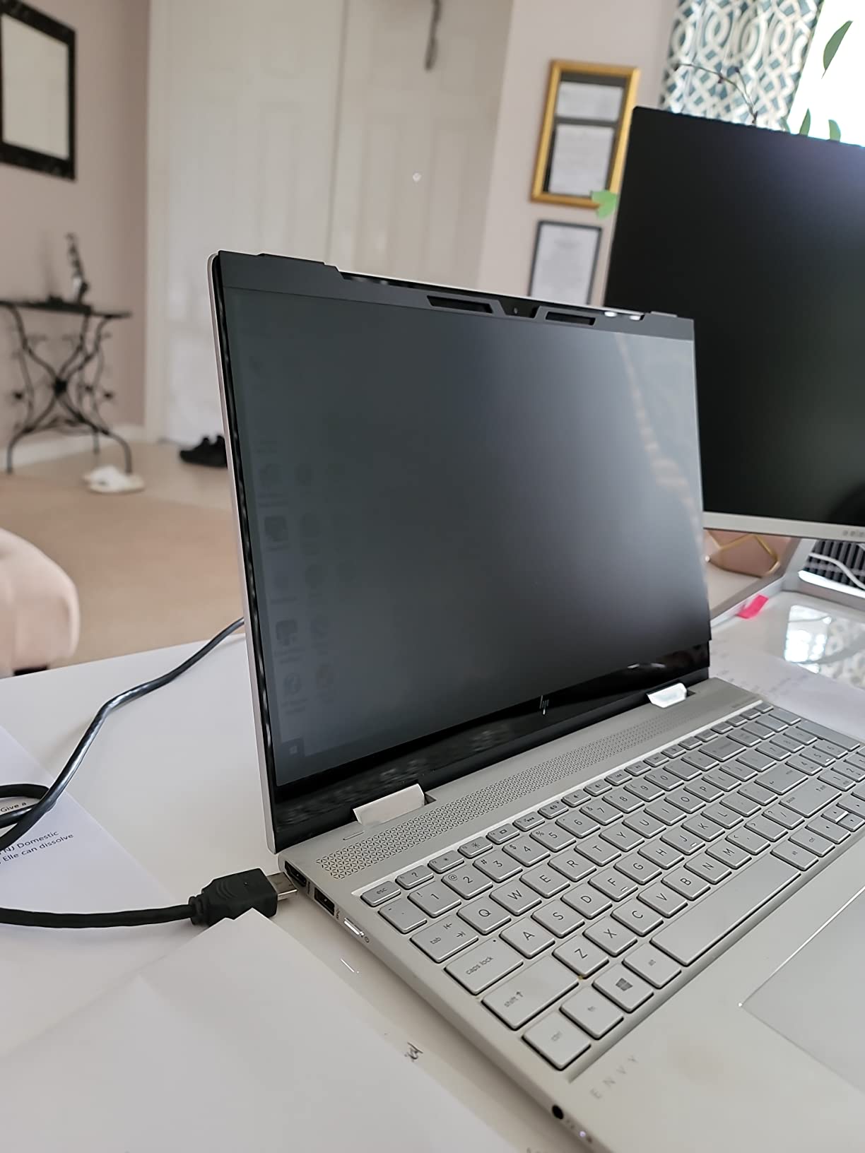 Hanging 14 Inch Laptop Privacy Screen Blue Light Screen Protector Anti Glare Anti-Scratch Laptop Privacy Screen Shield 14 Inch 16:9 Aspect Ratio customer photo 1