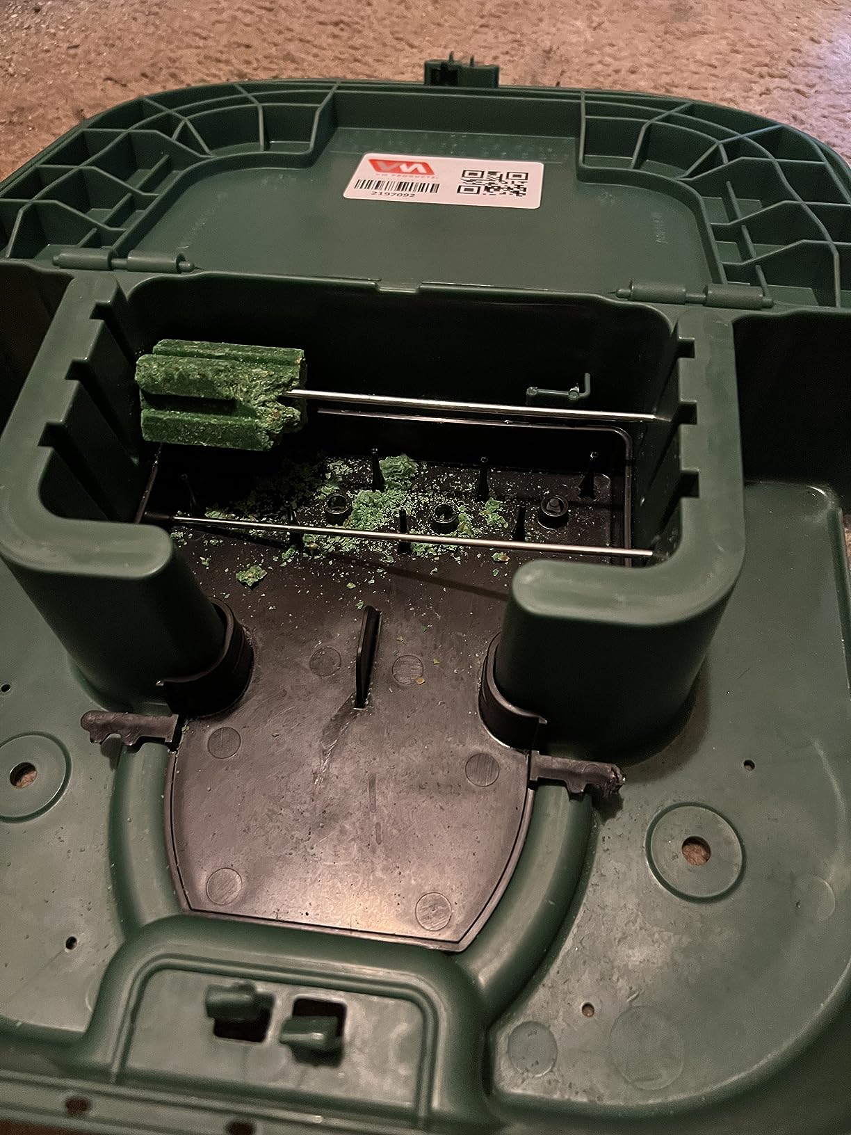 Exterminators Choice - 6 Pack Rat Bait Station Boxes with 1 Key - Heavy Duty Mouse Trap Holder - Great for Catching Rats and Mice - Pest Control - Durable and Discreet customer photo 1