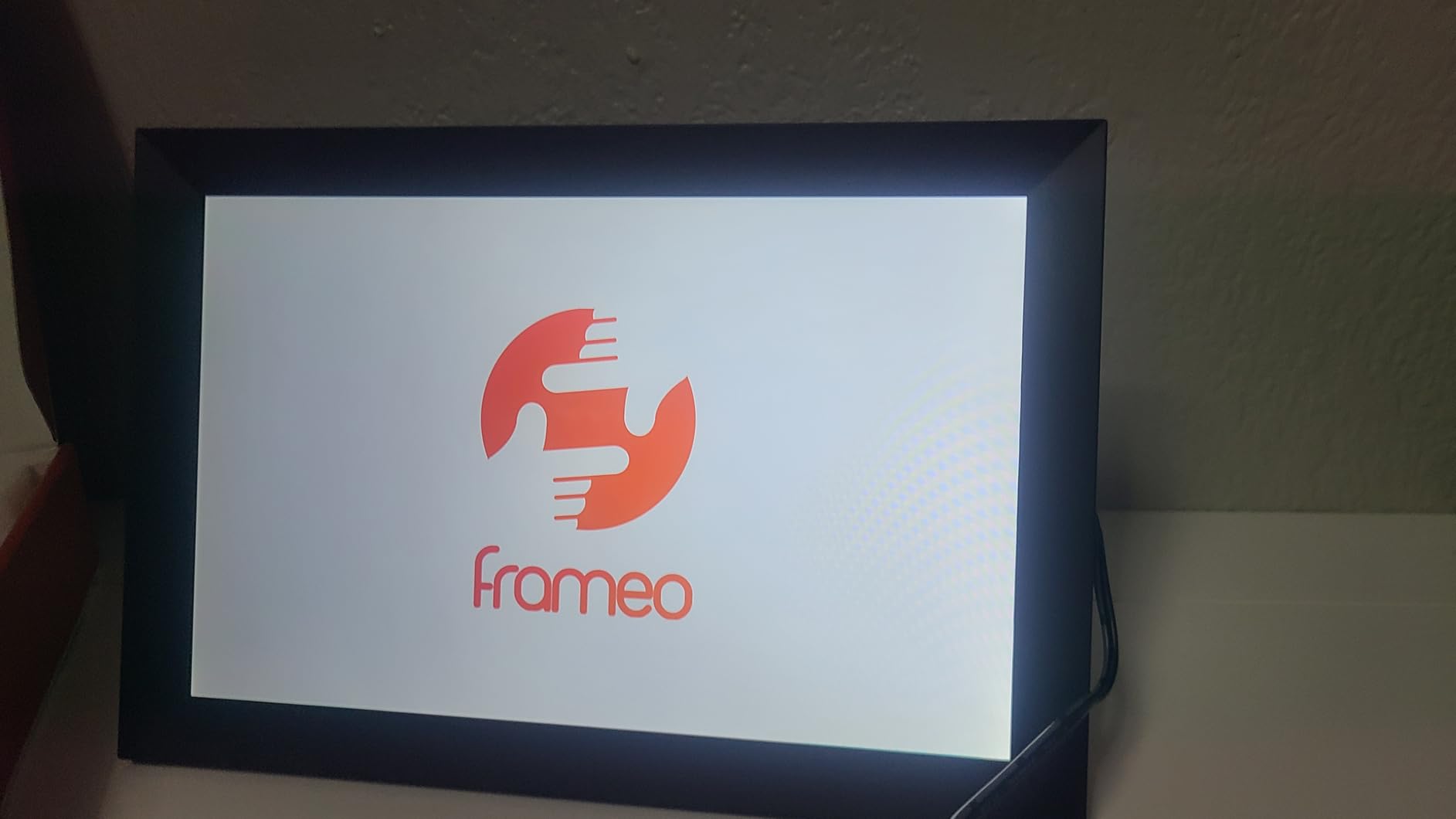32GB FRAMEO 10.1 Inch Smart WiFi Digital Photo Frame 1280x800 IPS LCD Touch Screen, Auto-Rotate Portrait and Landscape, Built in 32GB Memory, Share Moments Instantly via Frameo App from Anywhere customer photo 2