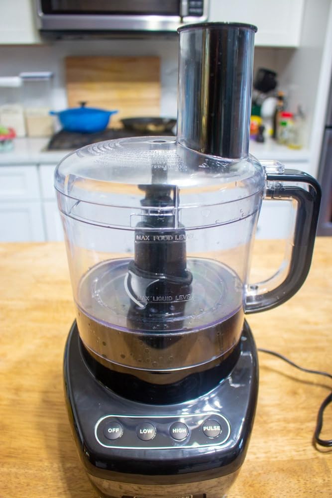 BLACK+DECKER 8-Cup Food Processor, Easy Assembly, Stainless Steel S-Blade, Shred, Slice, Chop, Puree, 450W Motor customer photo 1