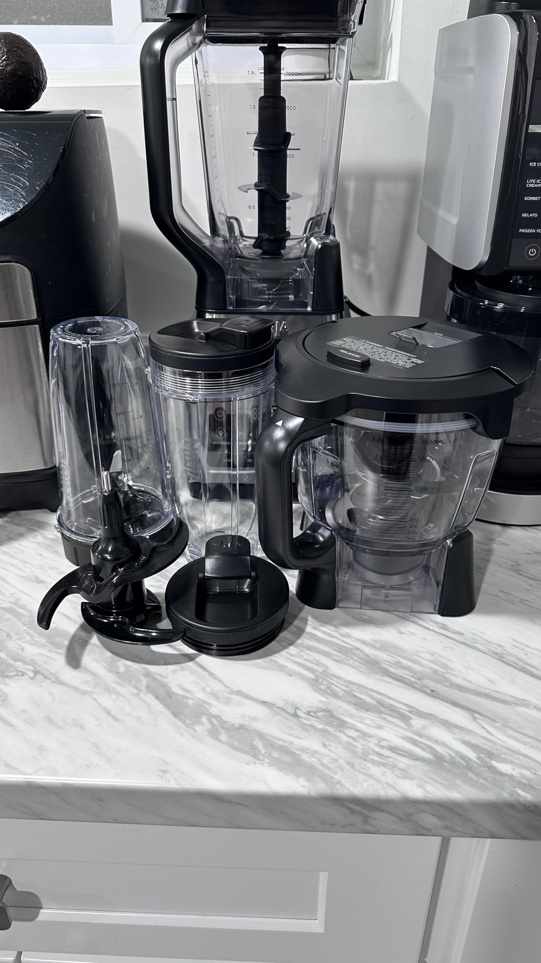 BN801 Professional Plus Kitchen System, 1400 WP, 5 Functions for Smoothies, Chopping, Dough & More with Auto IQ, 72-oz.* Blender Pitcher, 64-oz. Processor Bowl, (2) 24-oz. To-Go Cups, Grey customer photo 2