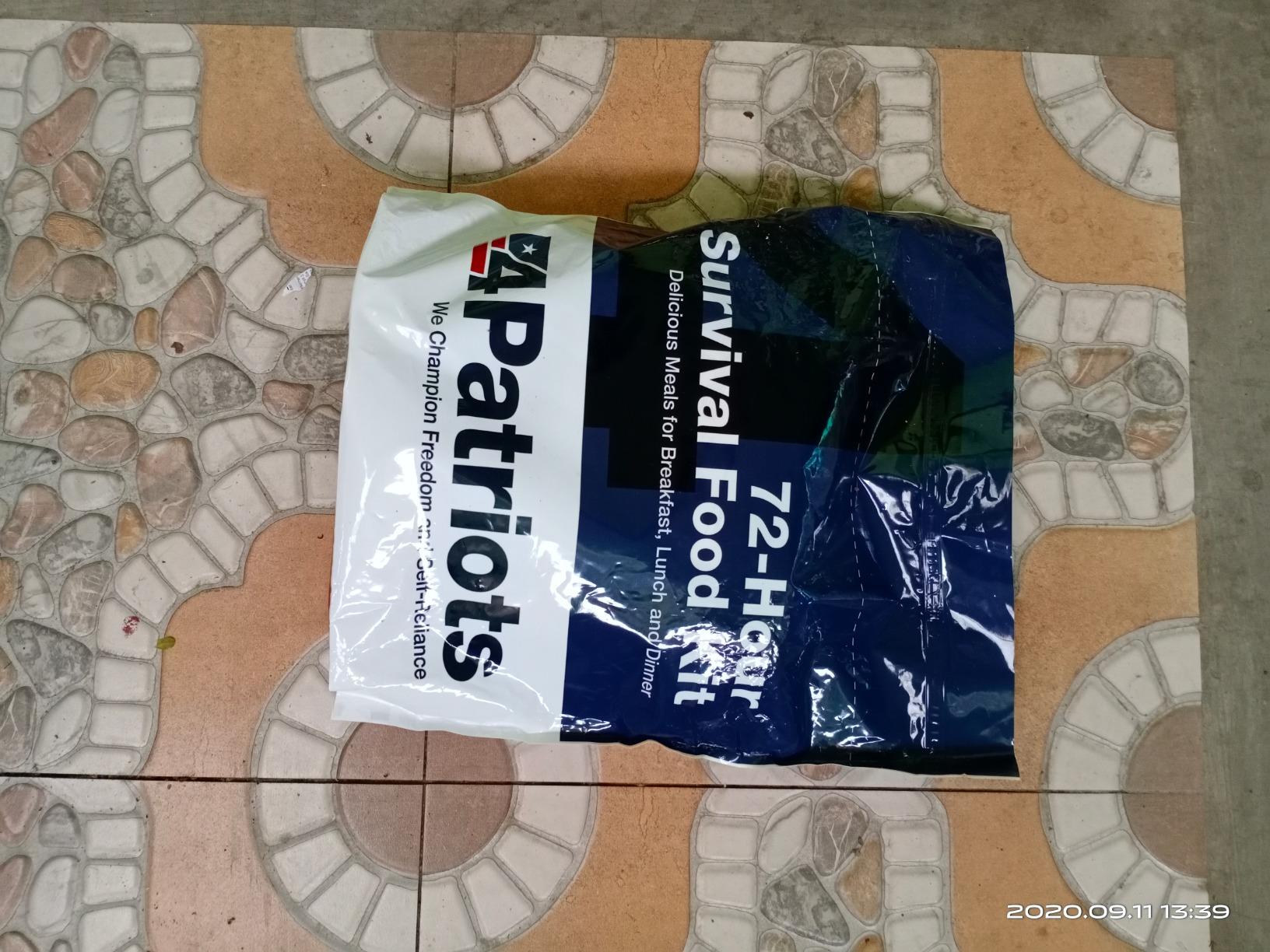 4Patriots 72-Hour Survival Food Kit: Emergency Food Supply Designed to Last 25 Years, 20 Servings customer photo 2