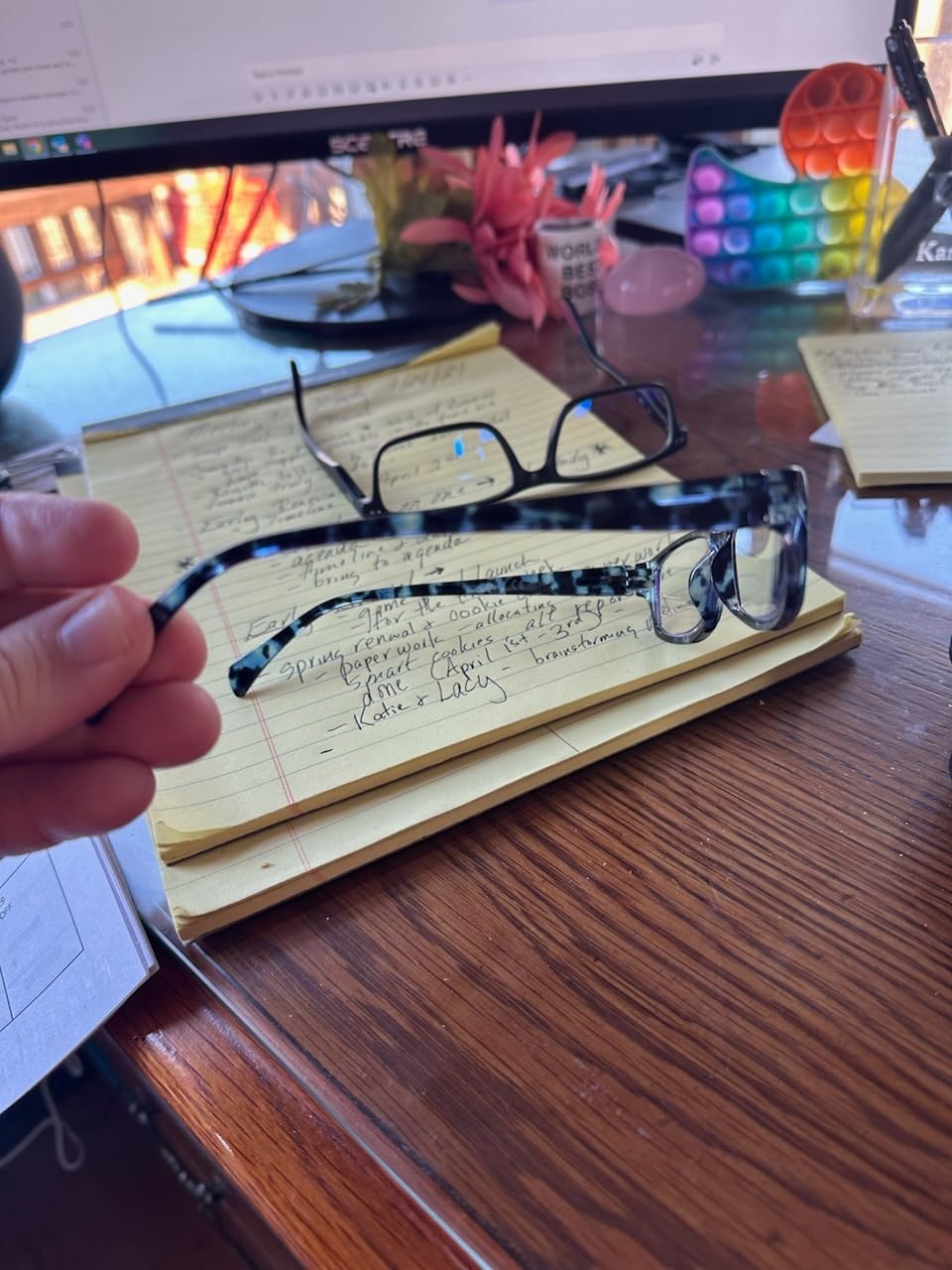 Henotin 5-Pack Reading Glasses Blue Light Blocking - Anti Eyestrain Computer Reading Glasses customer photo 1