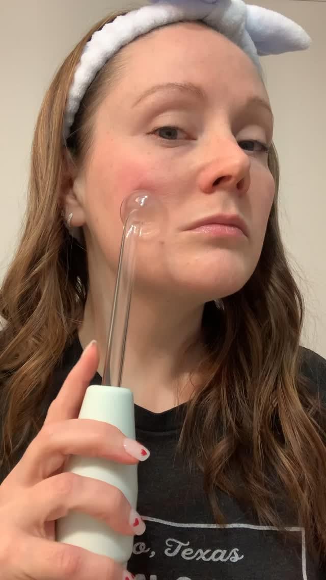 Pure Daily Care NuDerma Clinical Portable Skin Therapy Wand with 6 Fusion Neon + Argon Wands customer photo 2