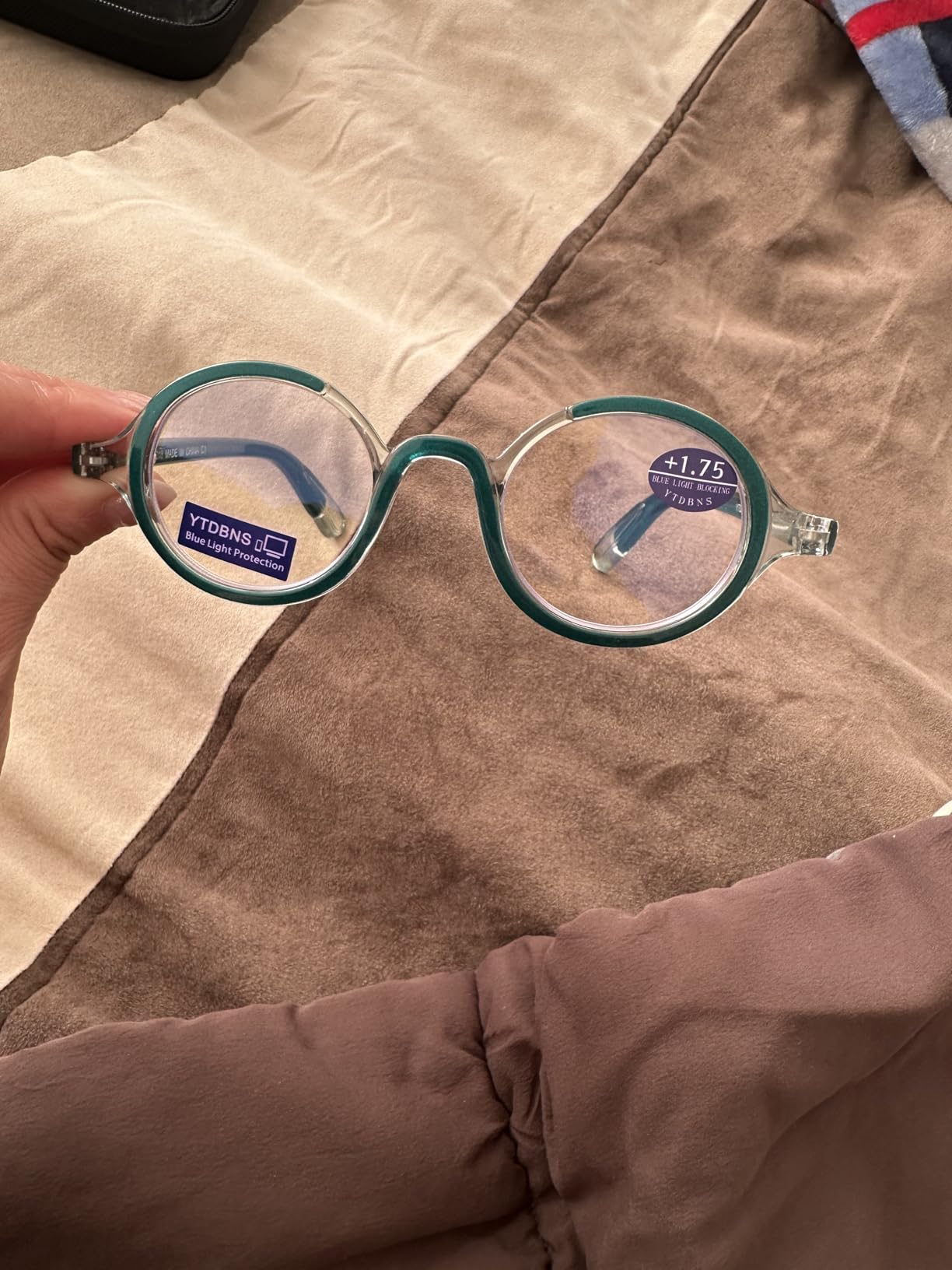 Retro Round Reading Glasses for Men and Women, Stylish Color Frame Design, Blue Light Blocking, Spring Hinges, Anti Eye Strain Computer Readers customer photo 2