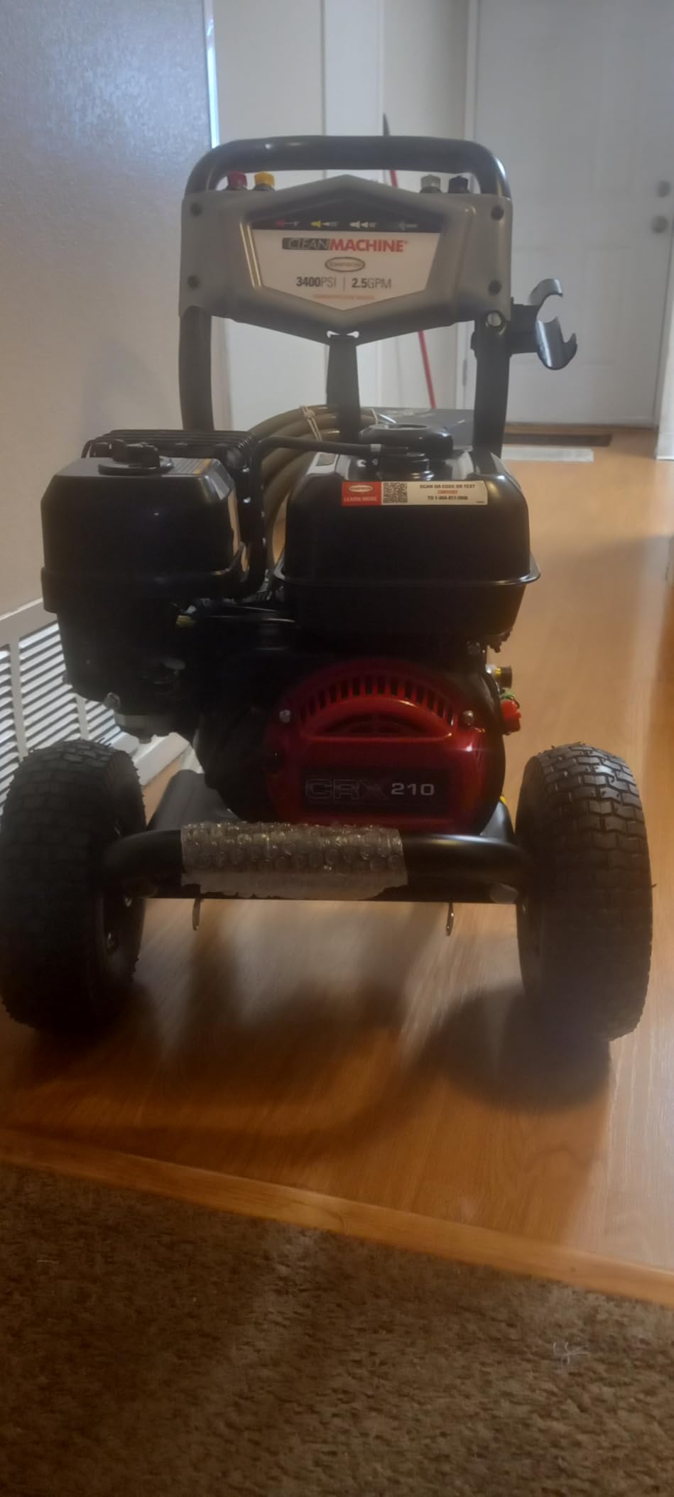 Simpson 3400 PSI Gas Pressure Washer, 2.5 GPM Residential Power Washer, Cold Water, 25' Hose, Clean Machine, 49-State Compliant (CM61083) customer photo 2