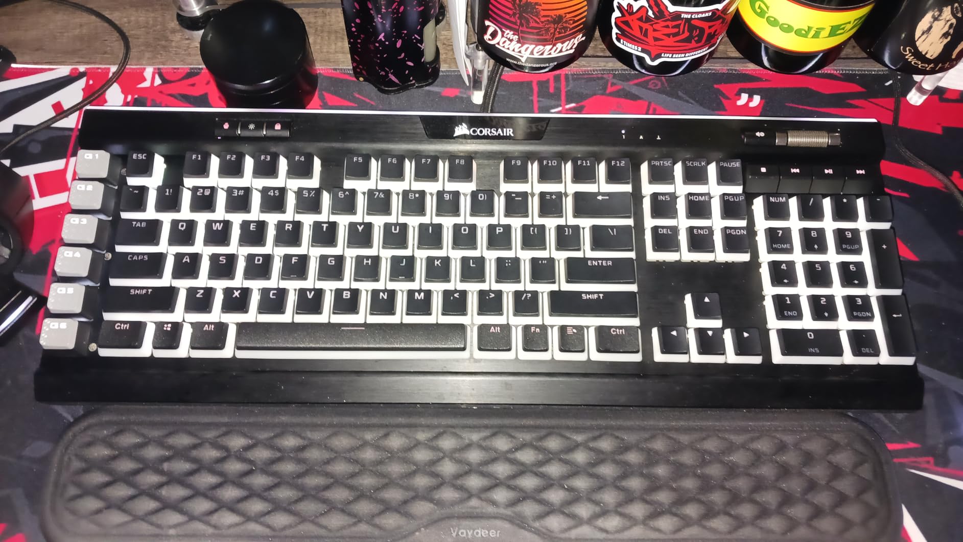 HyperX Pudding Keycaps - Double Shot PBT Keycap Set with Translucent Layer, for Mechanical Keyboards, Full 104 Key Set, OEM Profile, English (US) Layout - Black customer photo 2