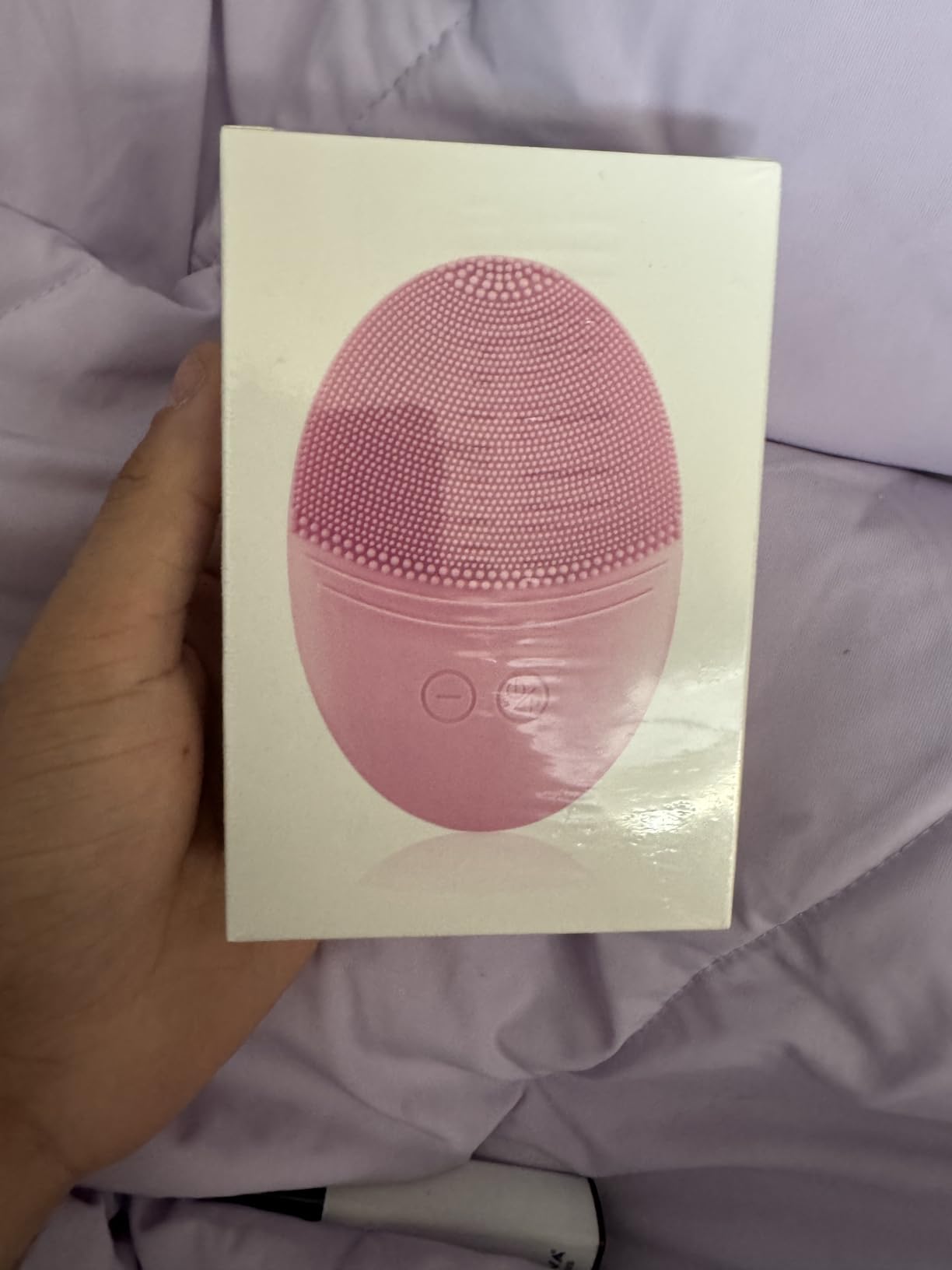 EZBASICS Facial Cleansing Brush Made with Ultra Hygienic Soft Silicone, Waterproof Sonic Vibrating Face Brush for Deep Cleansing, Gentle Massaging, Inductive Charging (Violet) 1 Pack+5 Speed Settings customer photo 2