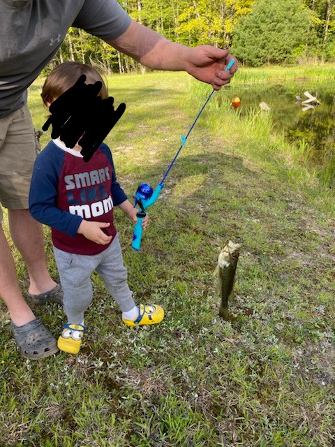 Zebco Youth 29-Inch Floating Spincast Reel and Fishing Rod Combo, Size 20 Reel, Pre-Spooled with 6-Pound Cajun Line customer photo 2