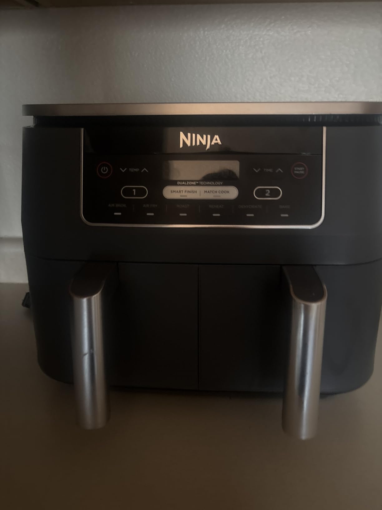 Ninja DZ201 Foodi 8 Quart 6-in-1 DualZone 2-Basket Air Fryer with 2 Independent Frying Baskets customer photo 1