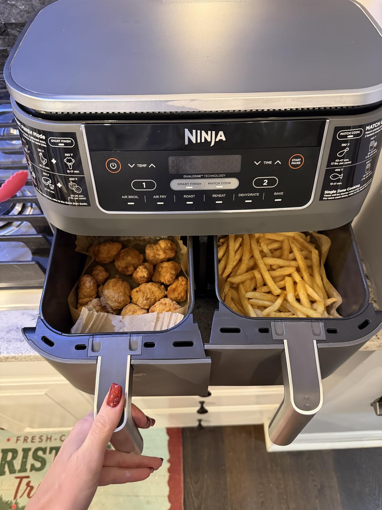 Ninja DZ201 Foodi 8 Quart 6-in-1 DualZone 2-Basket Air Fryer with 2 Independent Frying Baskets customer photo 2