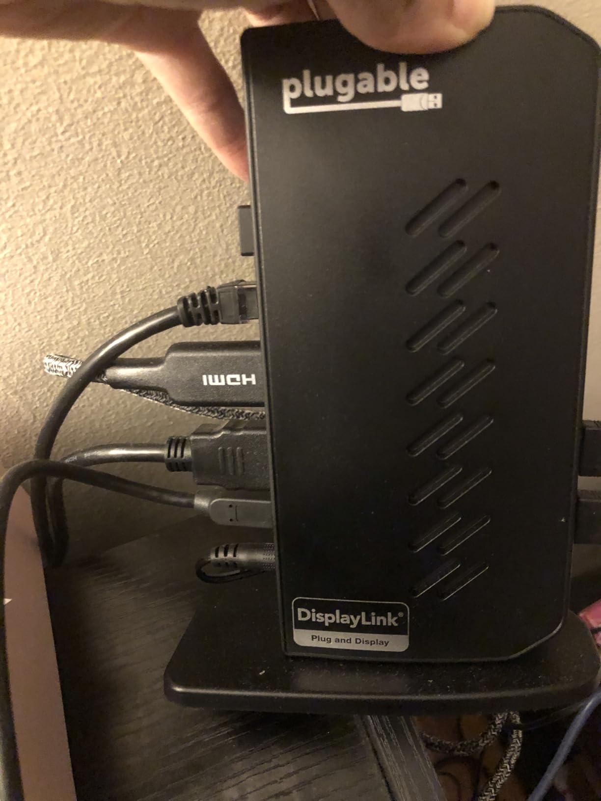 Plugable USB 3.0 and USB-C Universal Laptop Docking Station with 2 HDMI Ports for Windows, Mac, and ChromeOS, Gigabit Ethernet, Audio customer photo 2