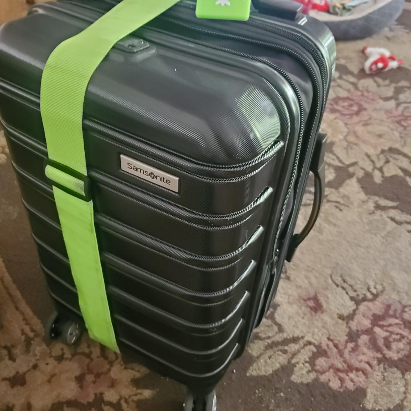 Samsonite Omni 2 Global Carry-On Spinner Luggage - Compact Size For International Travel - Airline-Approved - Features Expandable Polycarbonate Shell, 360° Wheels, USB Power Hub - Nova Teal customer photo 2