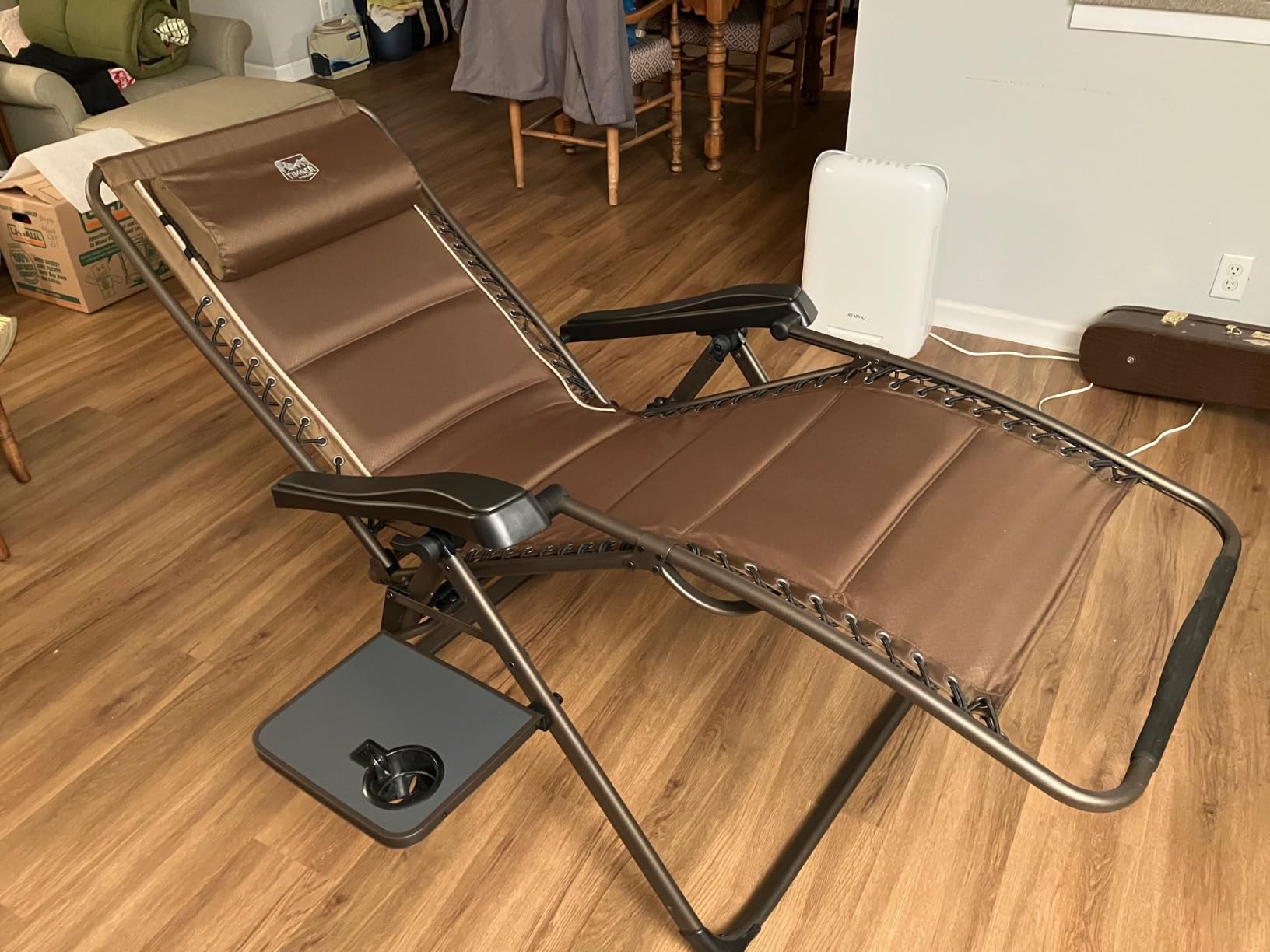 TIMBER RIDGE Aluminum Zero Gravity Chairs, Folding Recliner Chair Padded with Cup Holder and Headrest, Adjustable Lounge Reclining Chair for Outdoor Camping Lawn Patio Indoor, Supports 350lbs, Brown customer photo 2