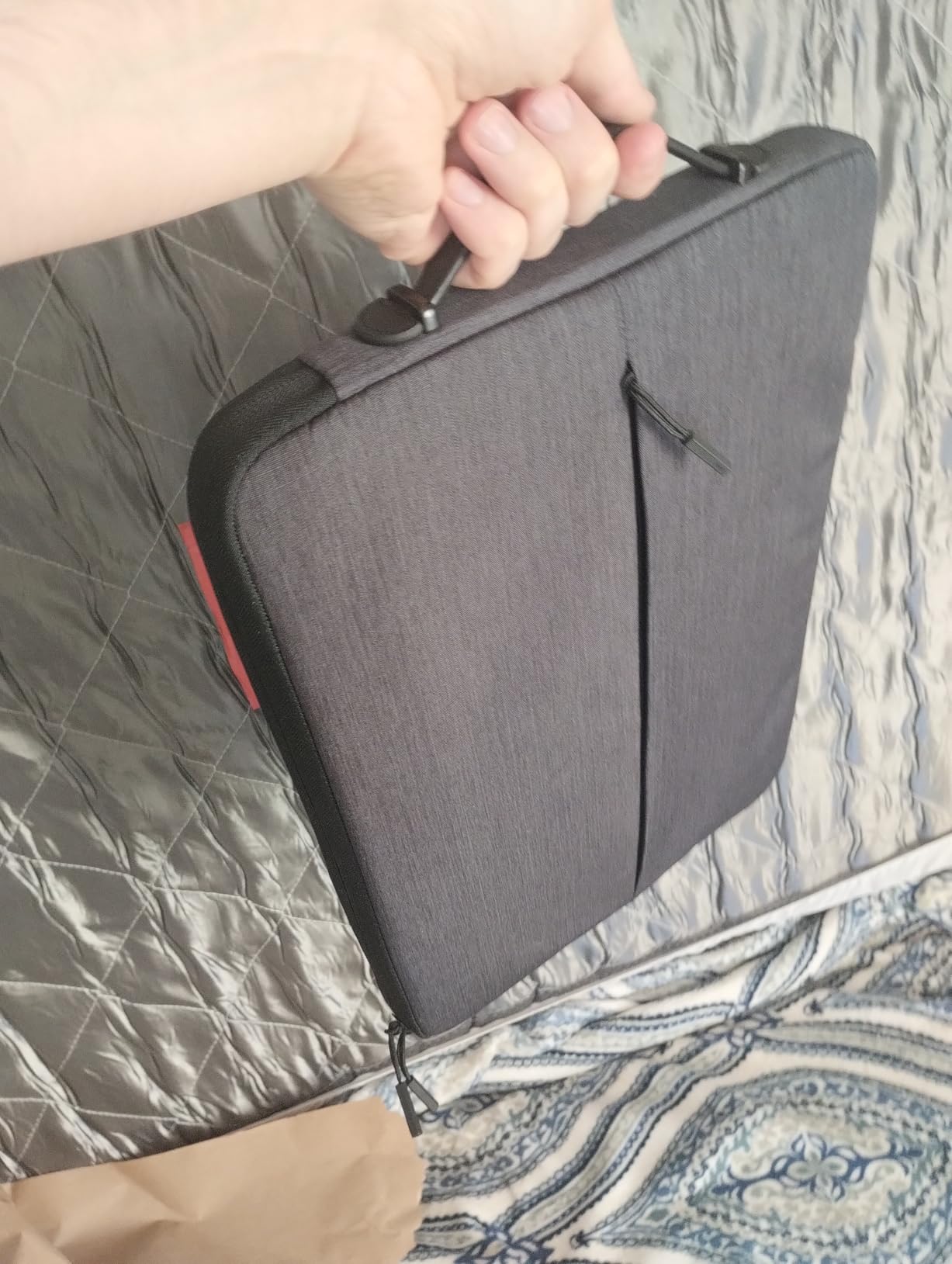 Lenovo Urban Laptop Sleeve 14 Inch for Laptop/ Notebook/Tablet Compatible with MacBook Air/Pro Water Resistant - Charcoal Grey customer photo 2